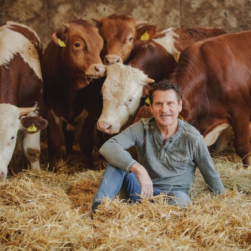 Tierarzt und Landwirt Christoph Haller.