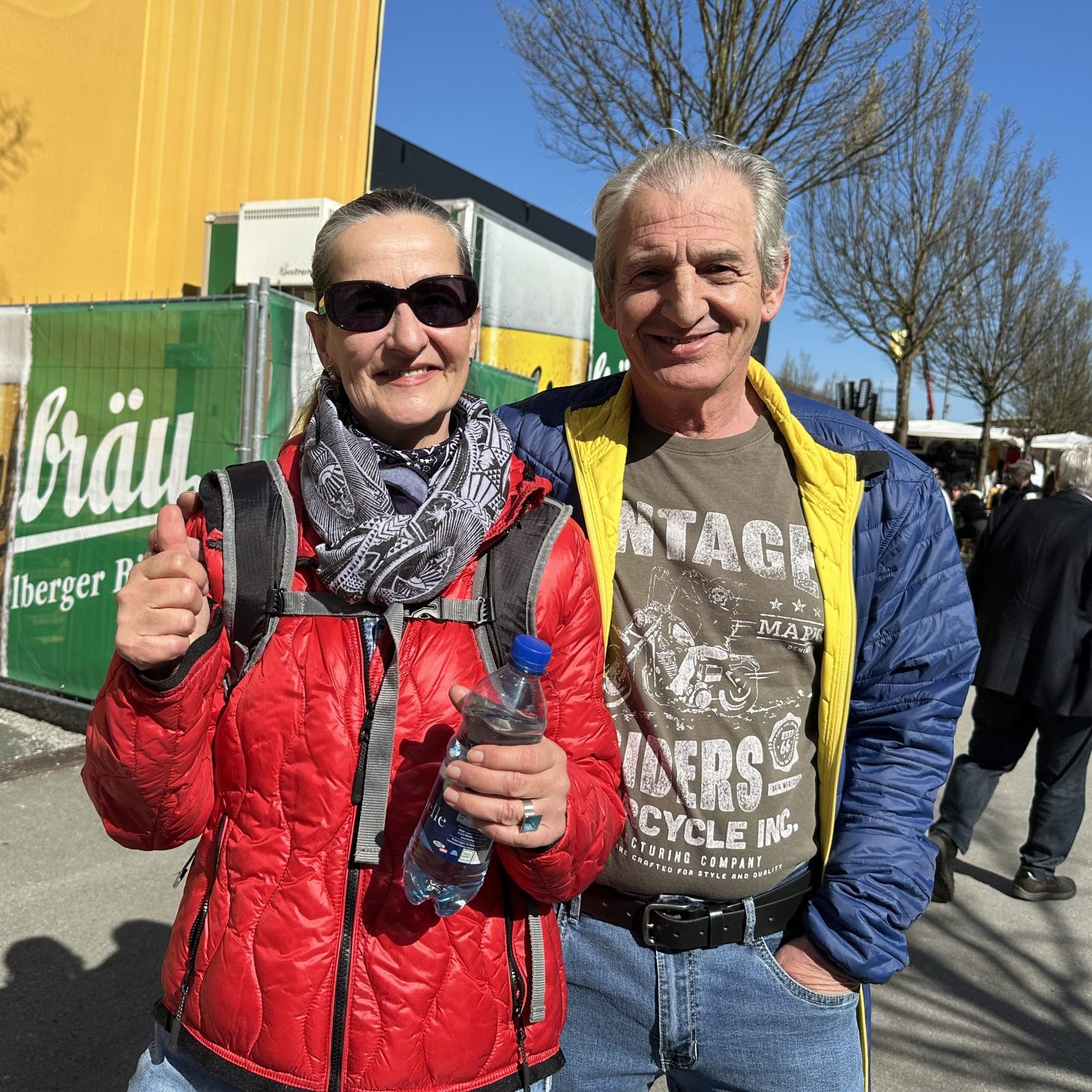 Messehennel und die "Rote" gehören für Gabriele und Wolfgang dazu.