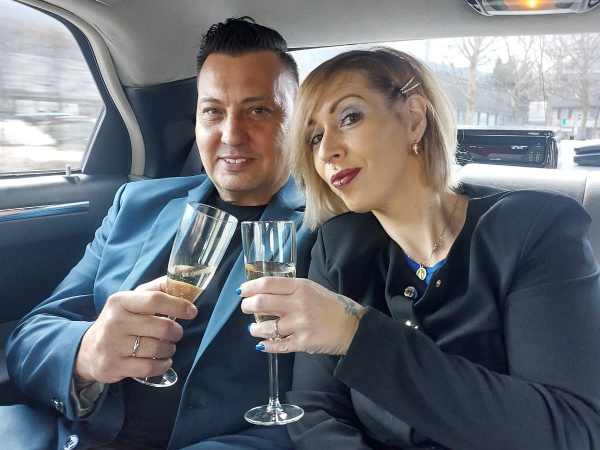 Die Redaktion gratuliert Michaela und Marcel Ganahl von Herzen und wünscht ihnen für die gemeinsame Zukunft alles erdenklich Gute, viel Glück und unendliche Liebe!