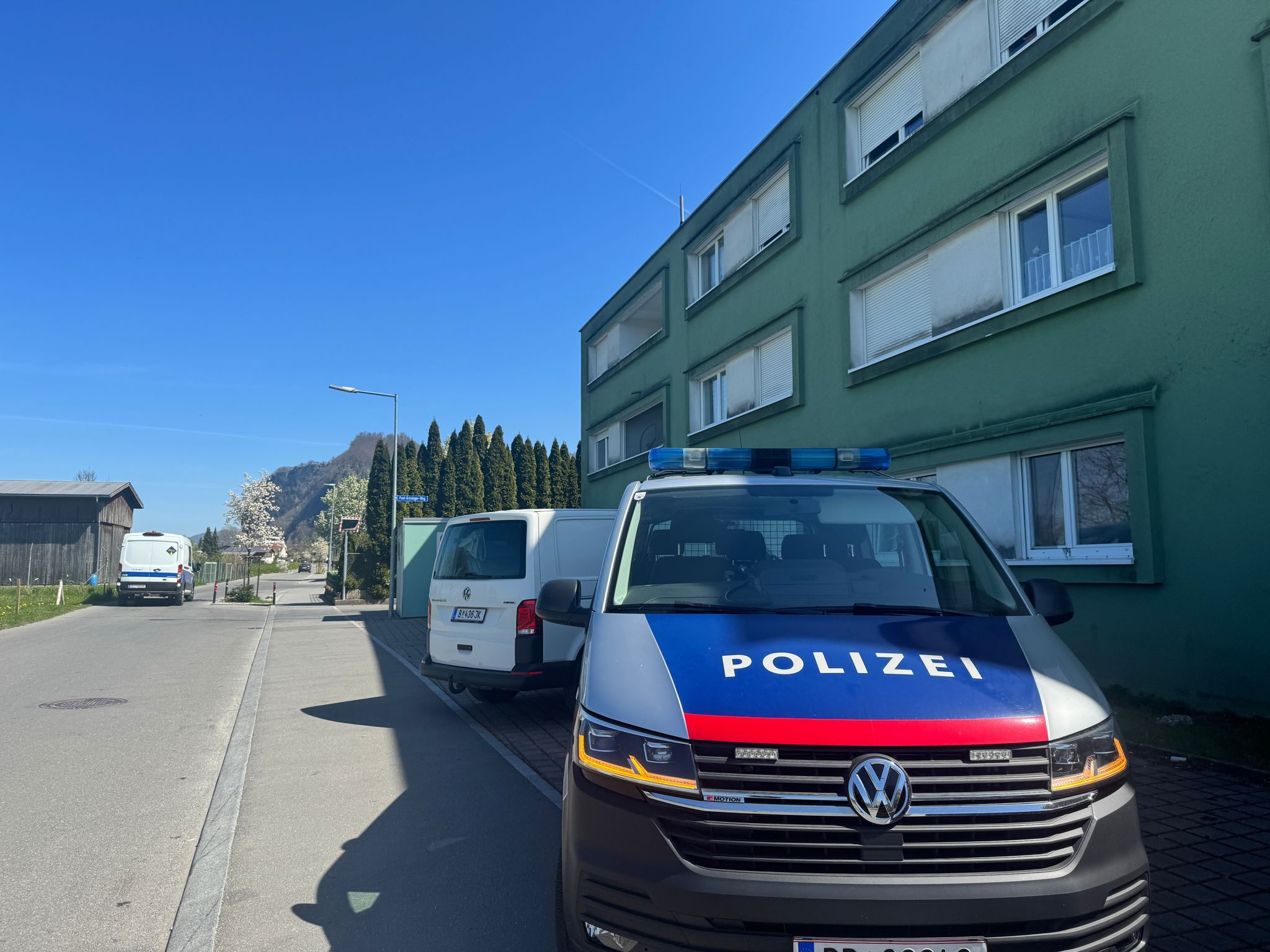 Am Freitag wurden die Einsatzkräfte zu einem Balkonbrand in Hohenems gerufen.
