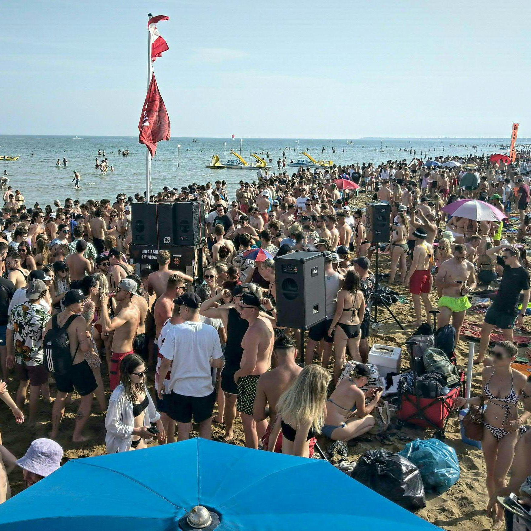 Seit mittlerweile fünf Staffeln sendet ATV die Party-Exzesse vom Partystrand in Lignano in heimische Wohnzimmer.