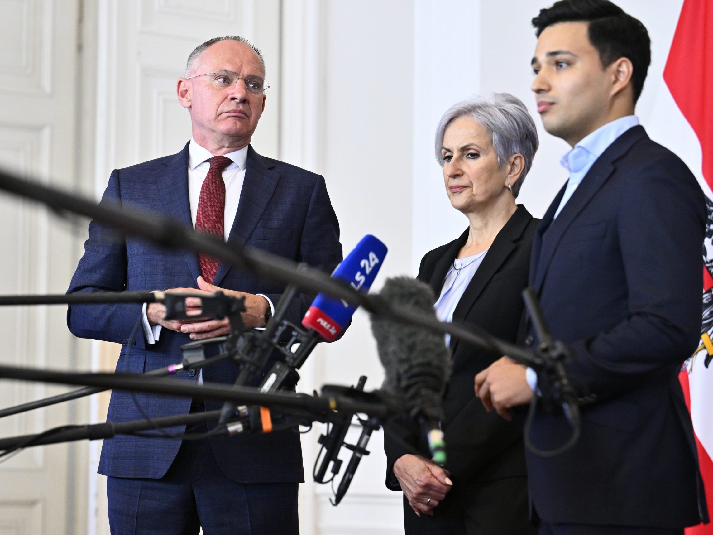 Die Regierung prüft die Einführung eines Hass-Prediger-Registers.