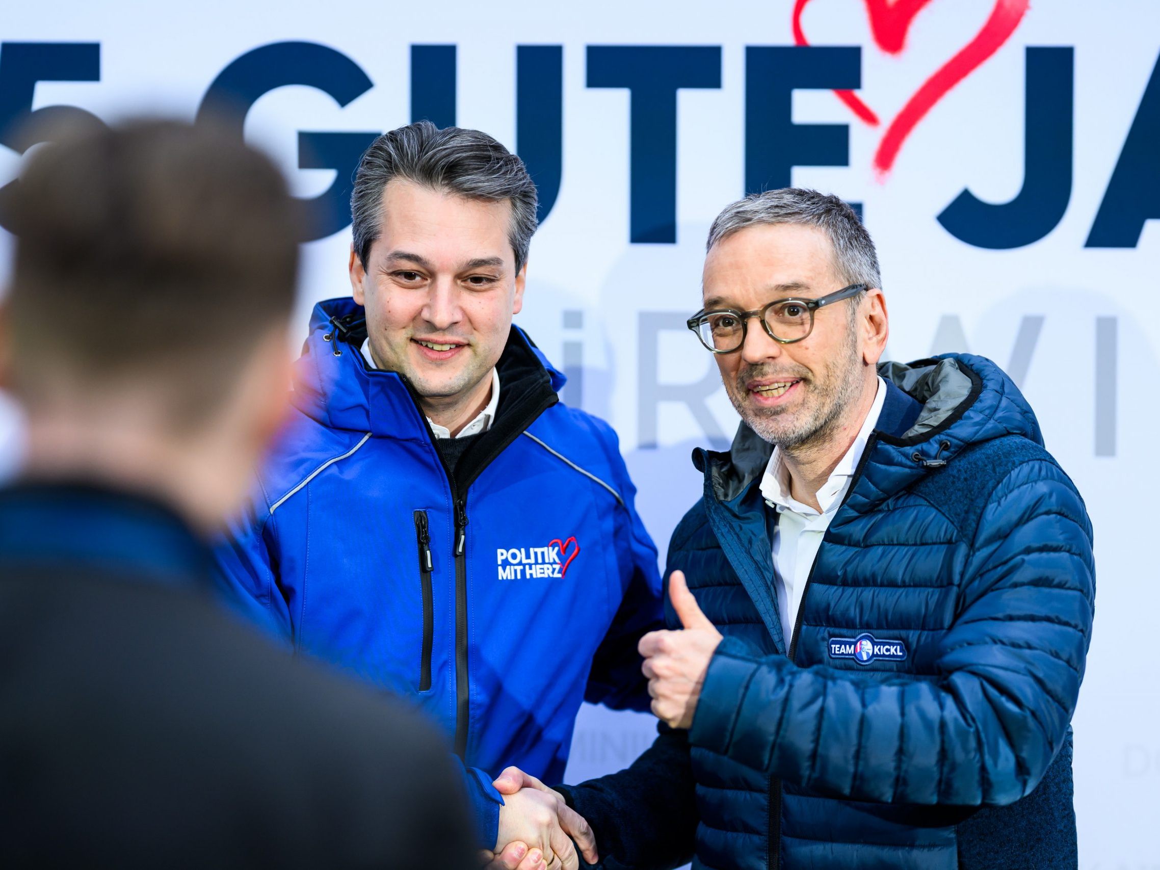 Das Verhältnis der Wiener Blauen zu FPÖ-Chef Kickl ist loyal. Das Verhältnis der Wiener Blauen zu FPÖ-Chef Kickl ist loyal.