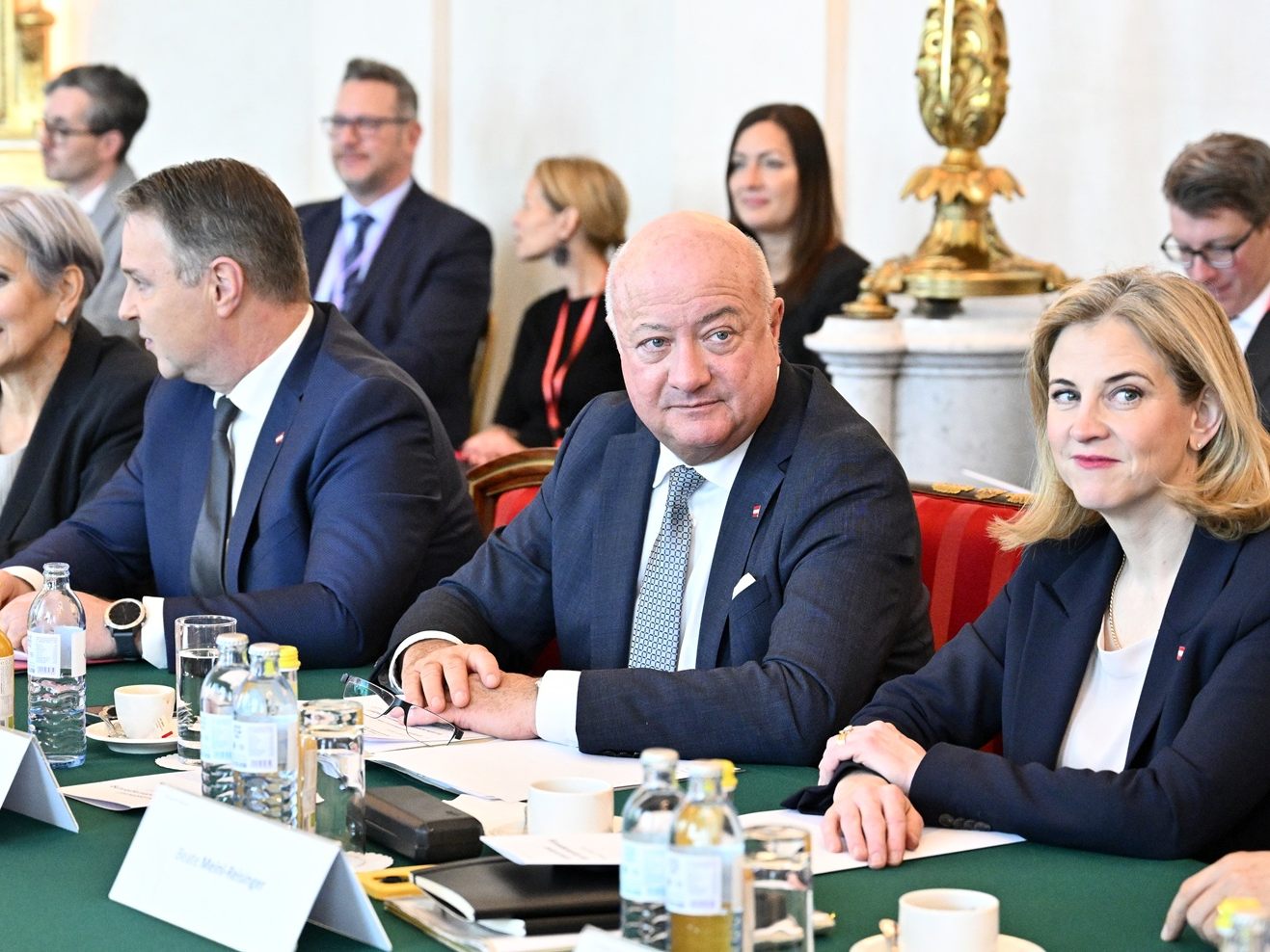 Neue Woche bringt neue Regierungsklausur.