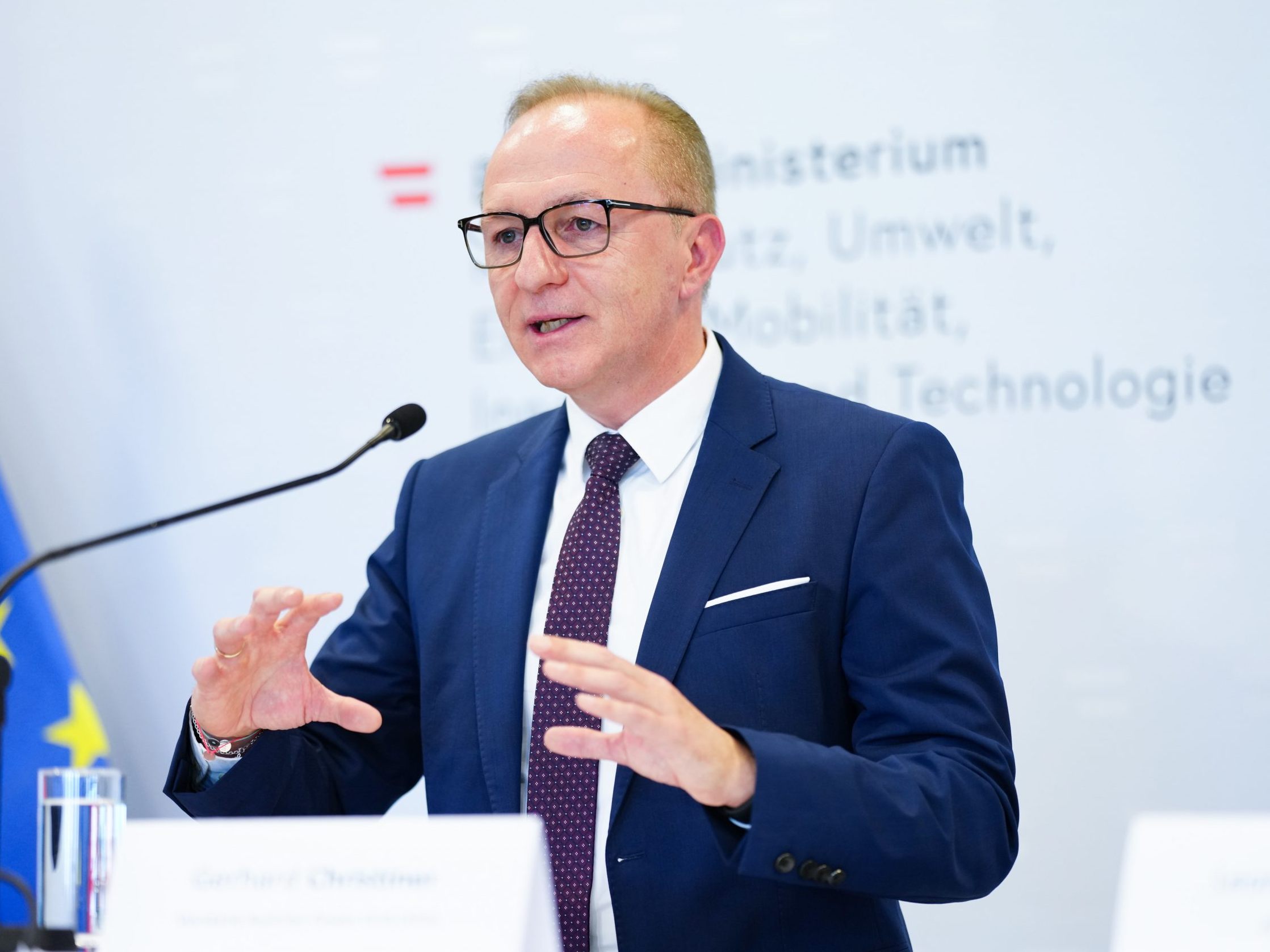 Christiner sagte, die Gründe für Stromausfälle seien meistens technische Gebrechen, Überlastungen von Stromleitungen oder auch teilweise menschliches Verschulden. Christiner sagte, die Gründe für Stromausfälle seien meistens technische Gebrechen, Überlastungen von Stromleitungen oder auch teilweise menschliches Verschulden.