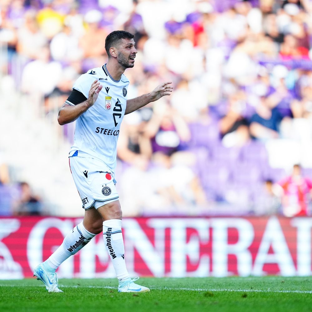 Sperre von Dragovic verringert.