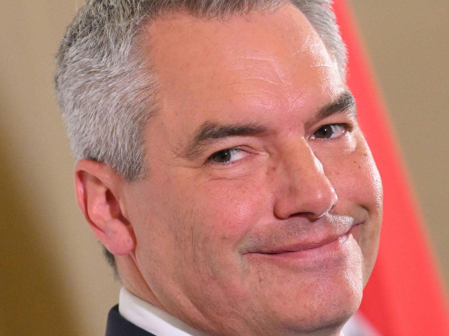 Der Ex-Kanzler soll einen Direktoriums-Posten bei der EIB erhalten. Der Ex-Kanzler soll einen Direktoriums-Posten bei der EIB erhalten.