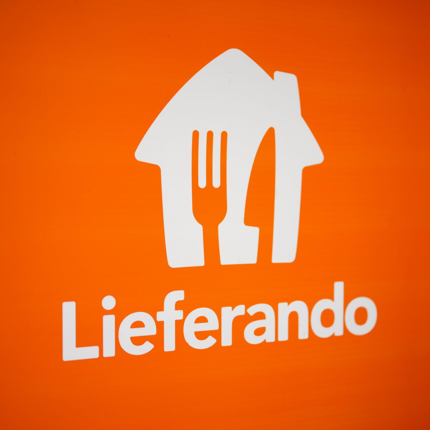 Lieferando hat einen Sozialplan für gekündigte Fahrer vorgelegt.