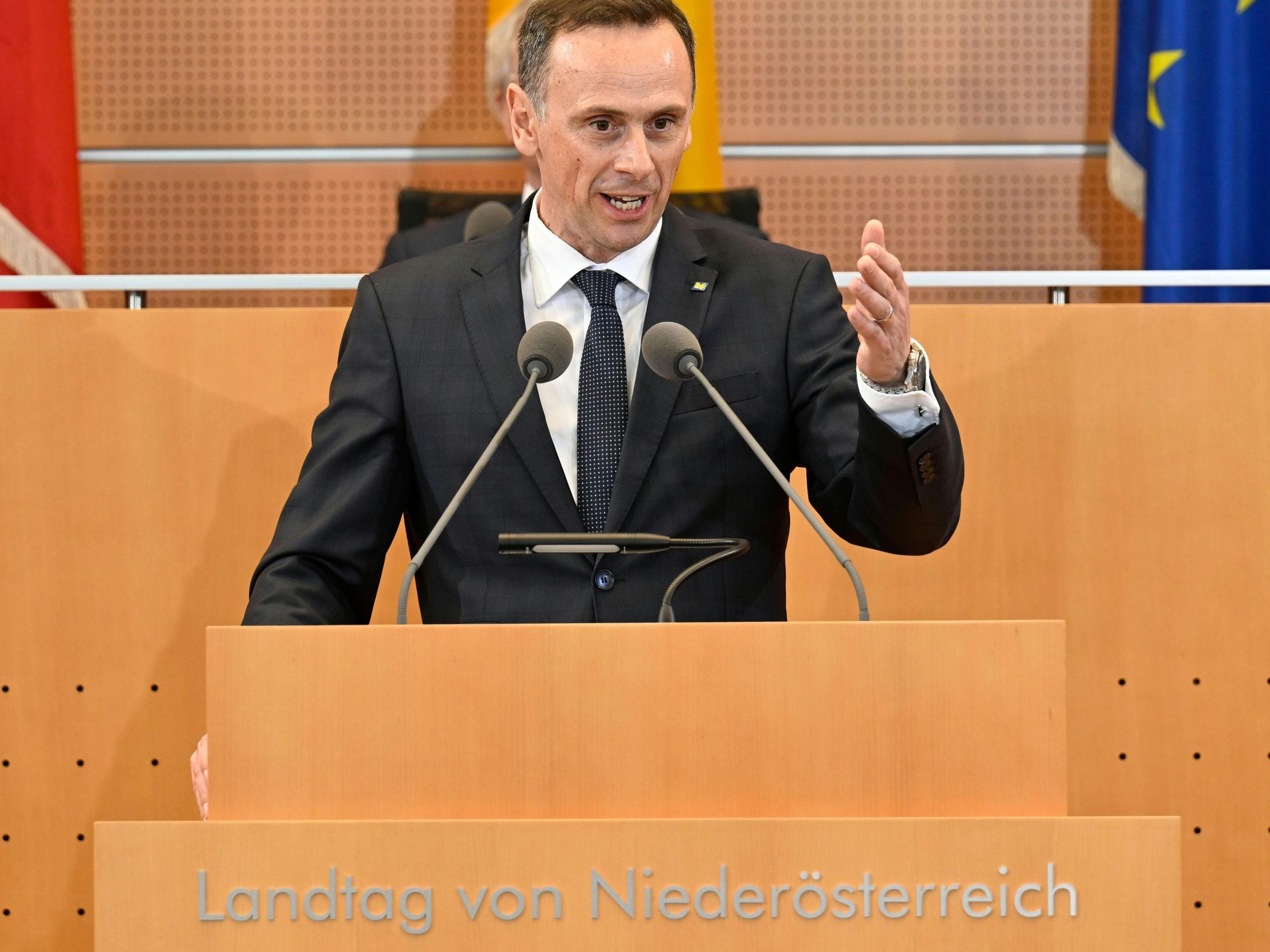 "Mit dem Aktionsplan gegen den radikalen Islam sind wir einmal mehr Vorreiter unter den Bundesländern", so Danninger. "Mit dem Aktionsplan gegen den radikalen Islam sind wir einmal mehr Vorreiter unter den Bundesländern", so Danninger.