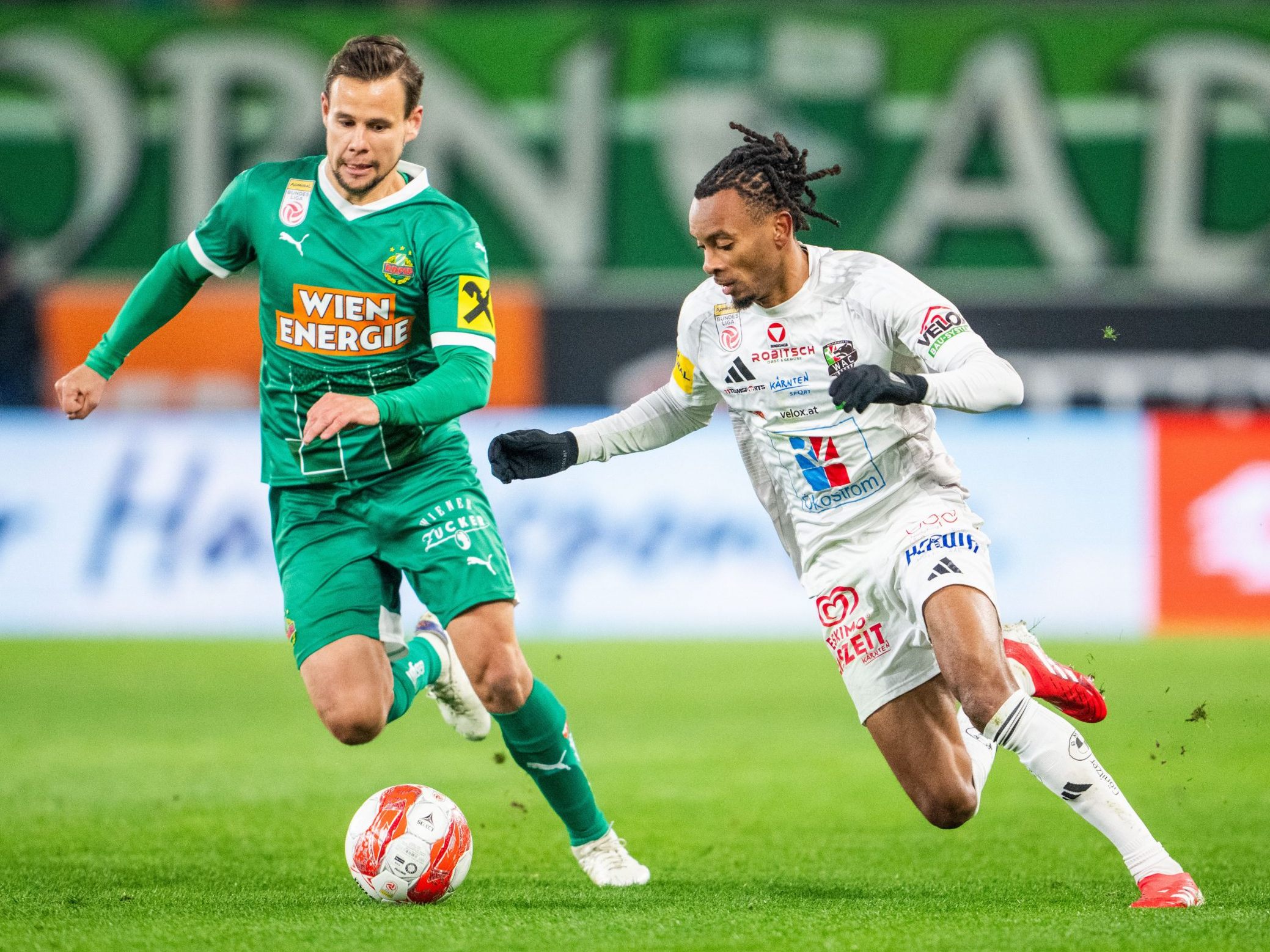 Rapid kämpft gegen den WAC um ein Europacup-Ticket. Rapid kämpft gegen den WAC um ein Europacup-Ticket.
