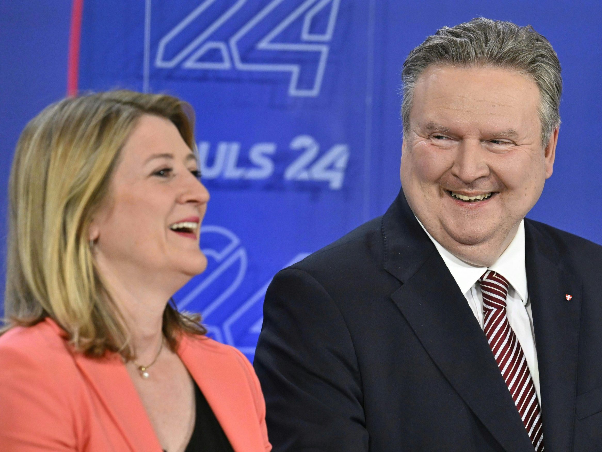 Die SPÖ startet heute die Sondierungen mit den NEOS. Die SPÖ startet heute die Sondierungen mit den NEOS.