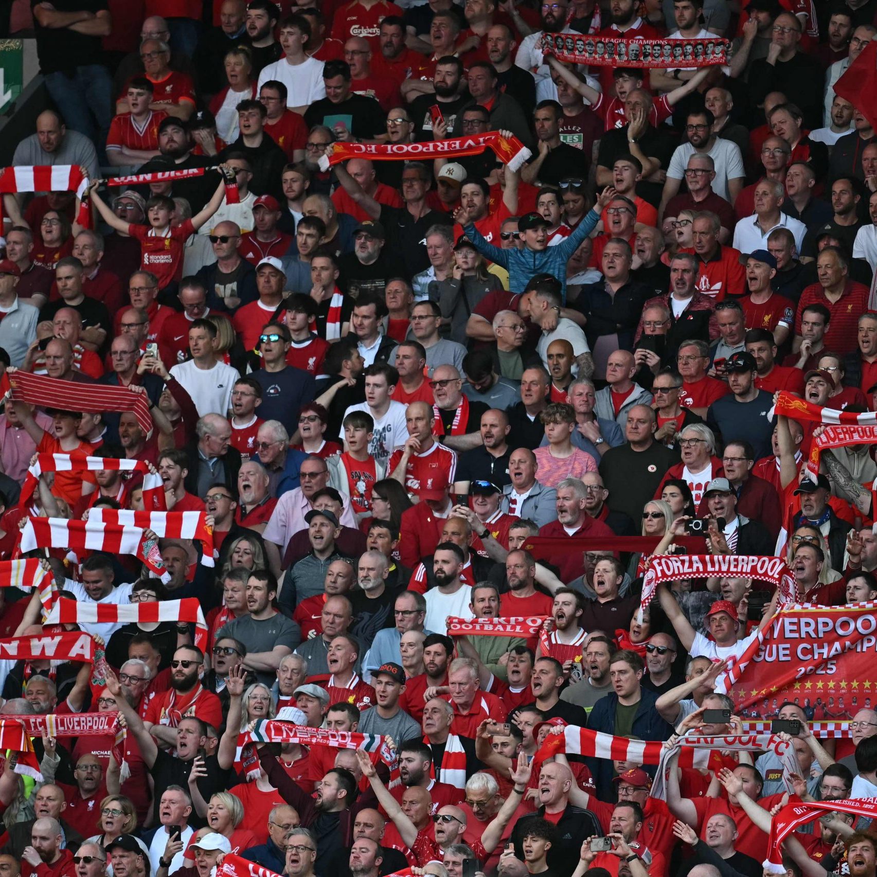 Vier Runden vor Schluss hat Liverpool Gewissheit: Der Traditionsclub sicherte sich am Sonntag den 20. Meistertitel im Fußball-Mutterland England.