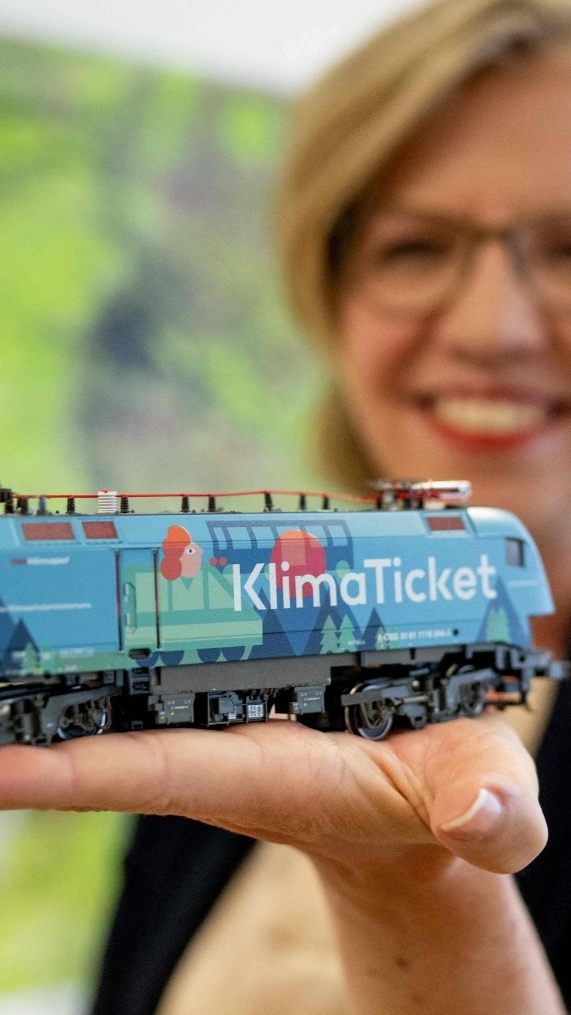 Gratis Klimaticket für junge Menschen jetzt gestrichen.