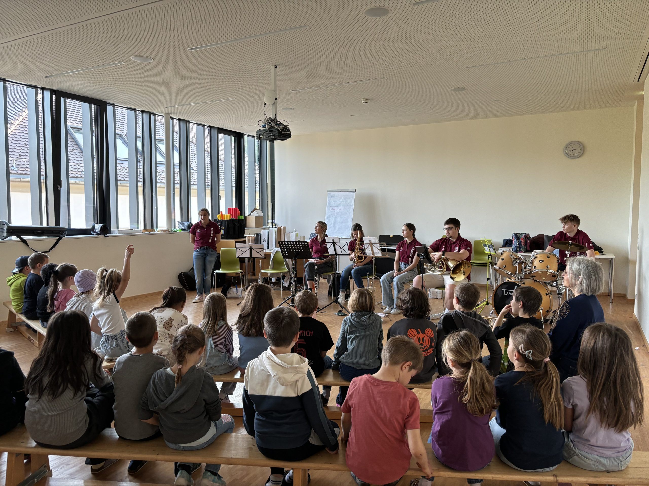 Instrumentenvorstellung in der VS Weiler