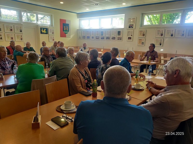 Abschlussbesprechung der PVÖ-Kegler