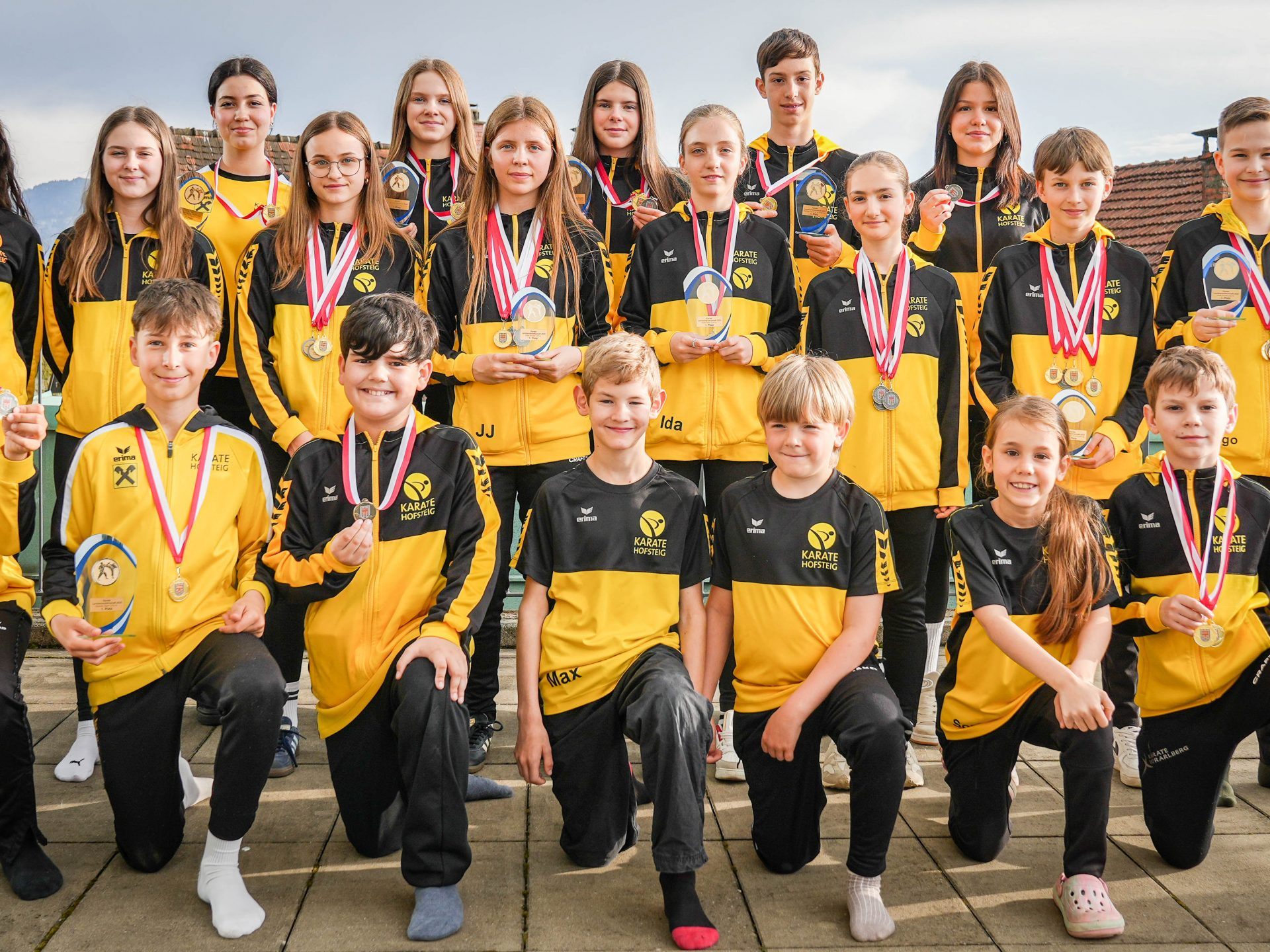 Team KARATE HOFSTEIG Team KARATE HOFSTEIG