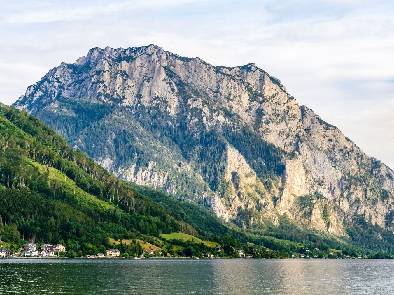 Familie vergisst Vierjährigen auf Berg (SYMBOLBILD)
