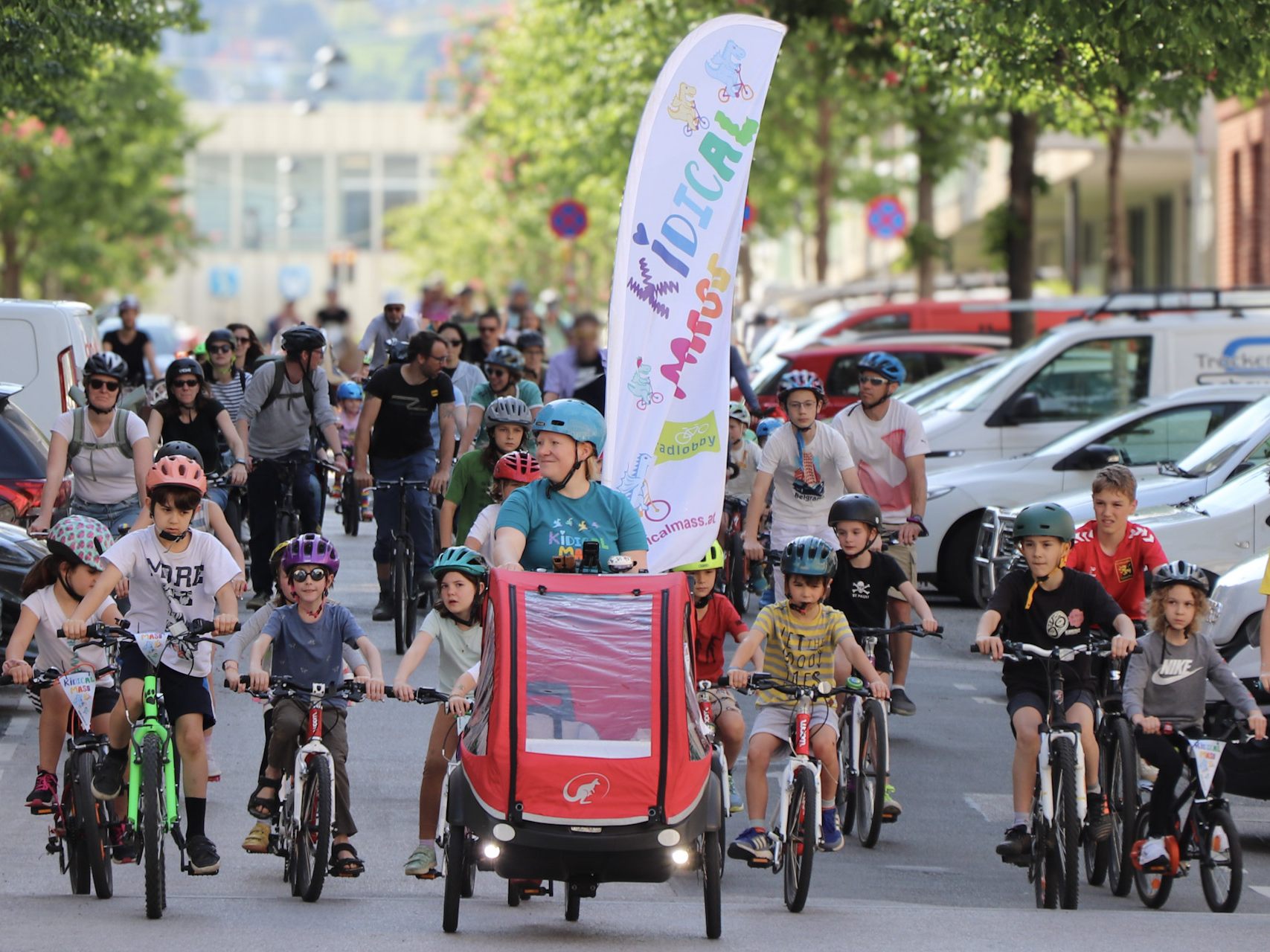Am 10. Mai 2025 findet die Wiener Grätzl Kidical Mass bereits zum dritten Mal statt. Am 10. Mai 2025 findet die Wiener Grätzl Kidical Mass bereits zum dritten Mal statt.