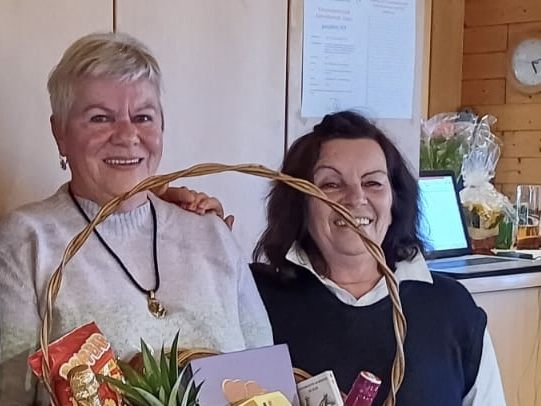Siegerin Christine Suppan mit Renate Praxmarer