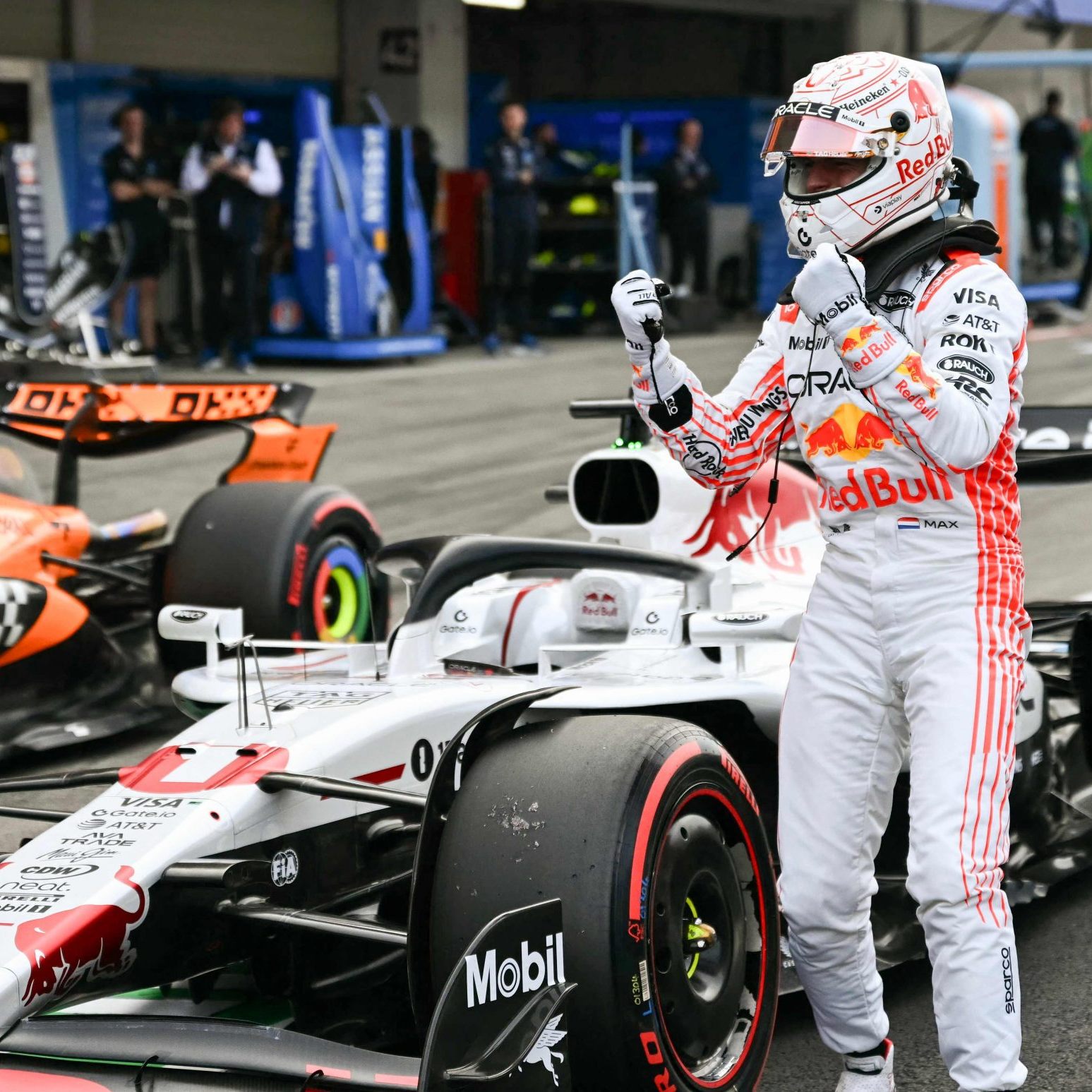 Verstappen knapp vor favorisiertem McLaren-Duo