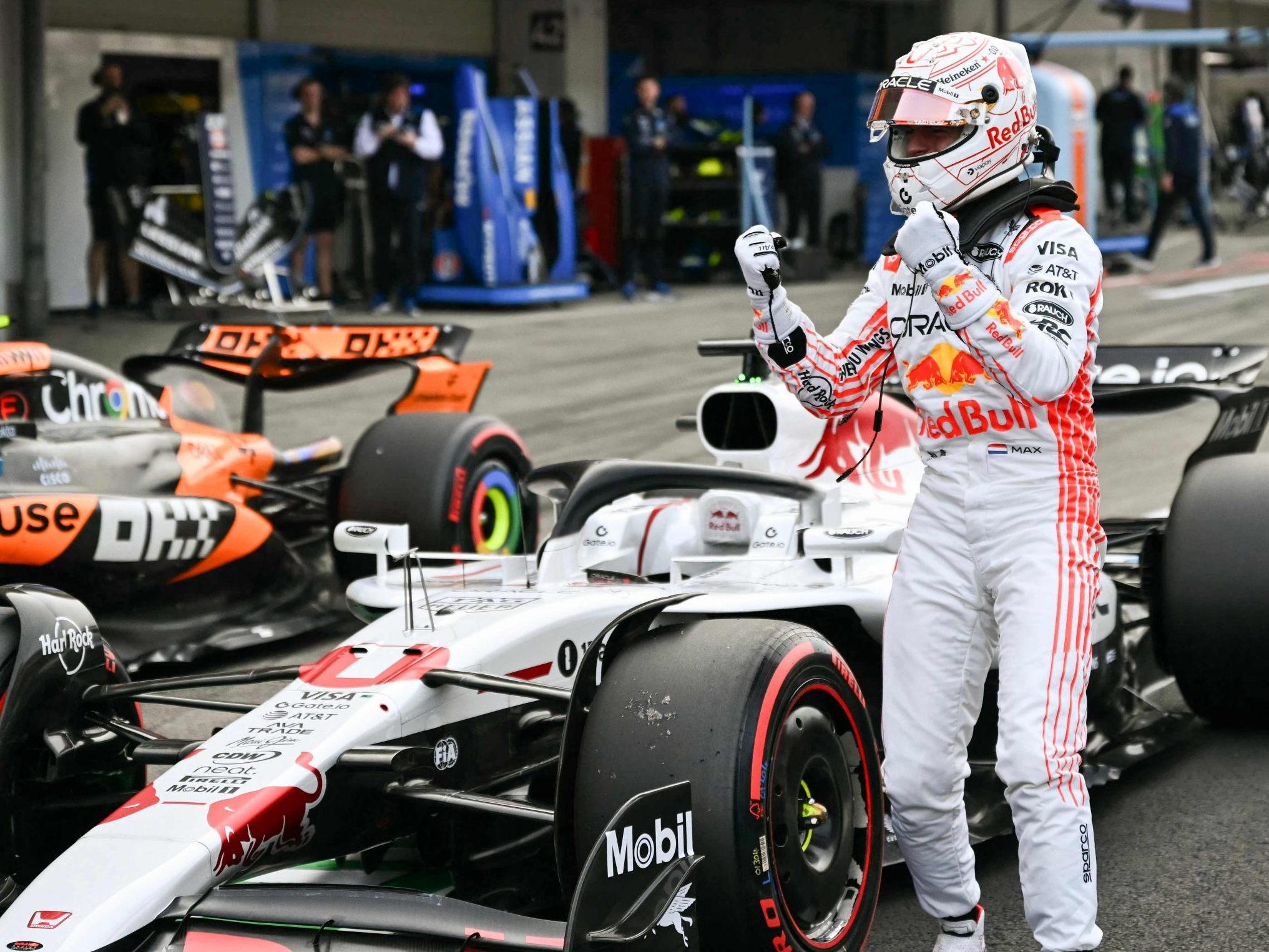 Verstappen knapp vor favorisiertem McLaren-Duo Verstappen knapp vor favorisiertem McLaren-Duo