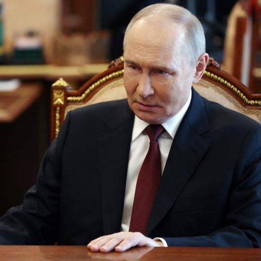 Putin traf sich heute mit dem russischen Generalstabschef Waleri Gerassimow.