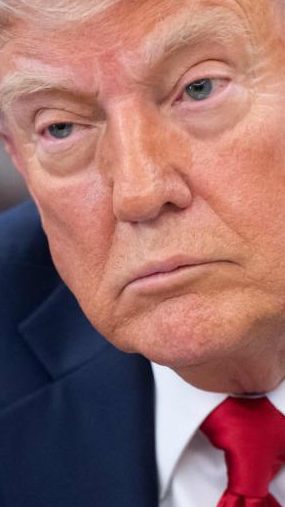 Das dürfte Donald Trump gar nicht freuen: Nach Kalifornien klagen nun zwölf weitere Bundesstaaten gegen seine Zölle.