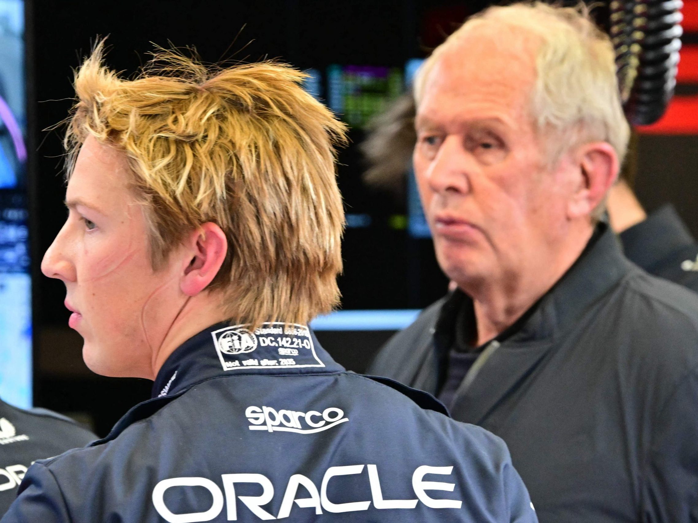 Helmut Marko und Liam Lawson.