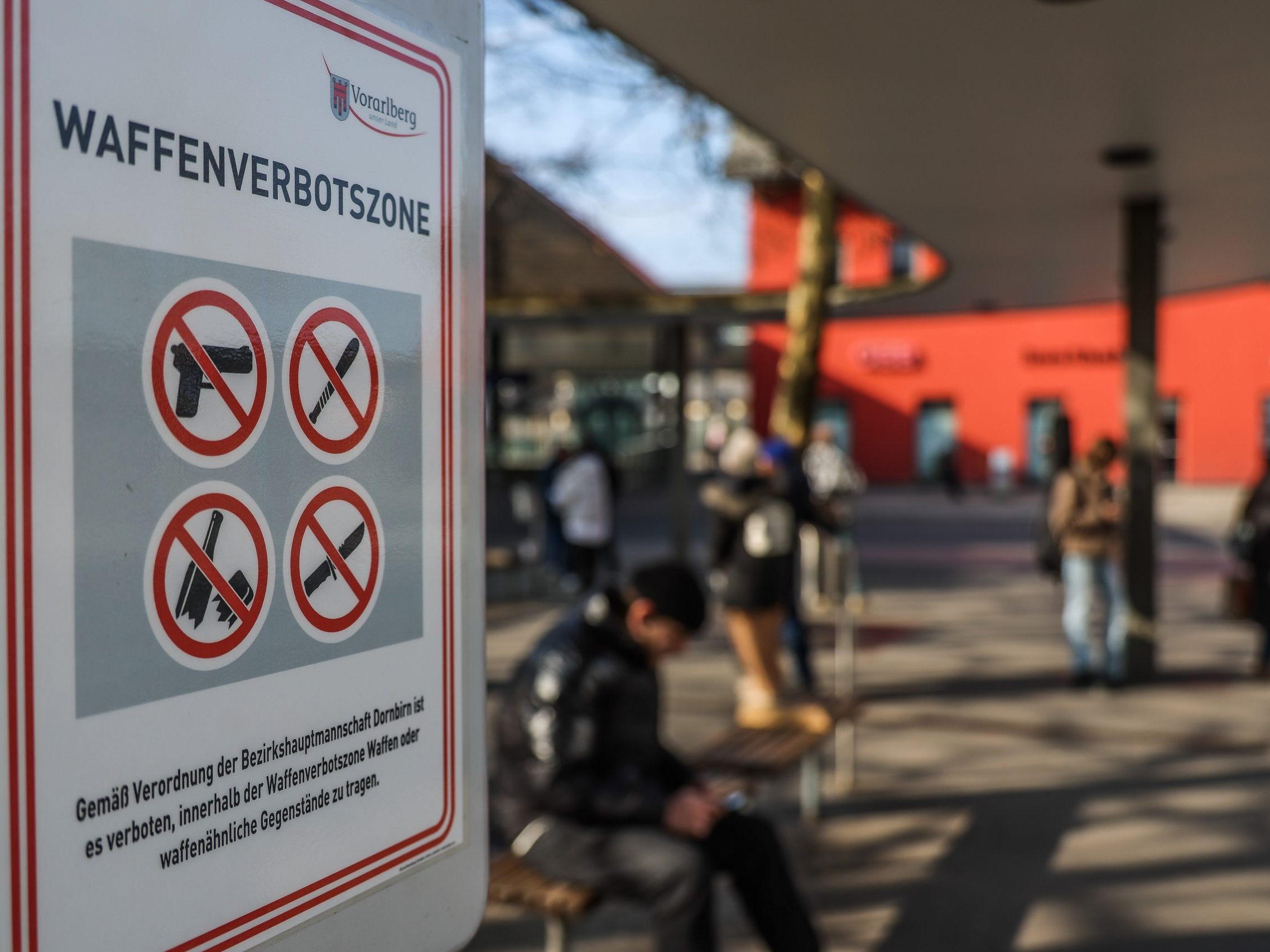 Das Waffenverbot am Bahnhof Dornbirn wird verlängert. Das Waffenverbot am Bahnhof Dornbirn wird verlängert.