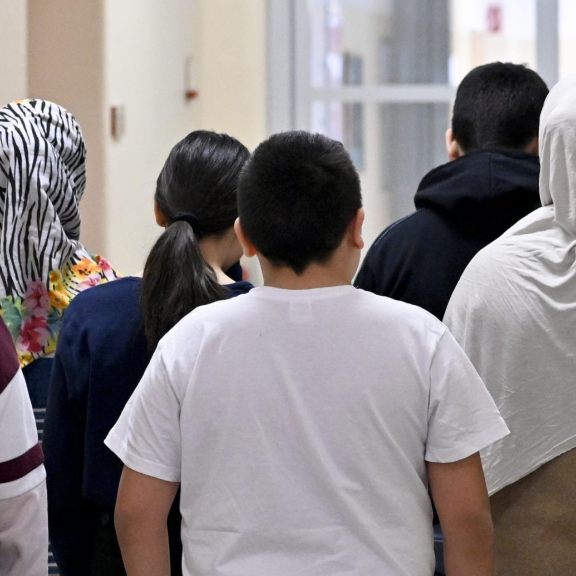 Immer wieder werden Falschinformationen verbreitet rund um die Thematik, wie viel Geld Geflüchtete vom Staat Österreich erhalten.