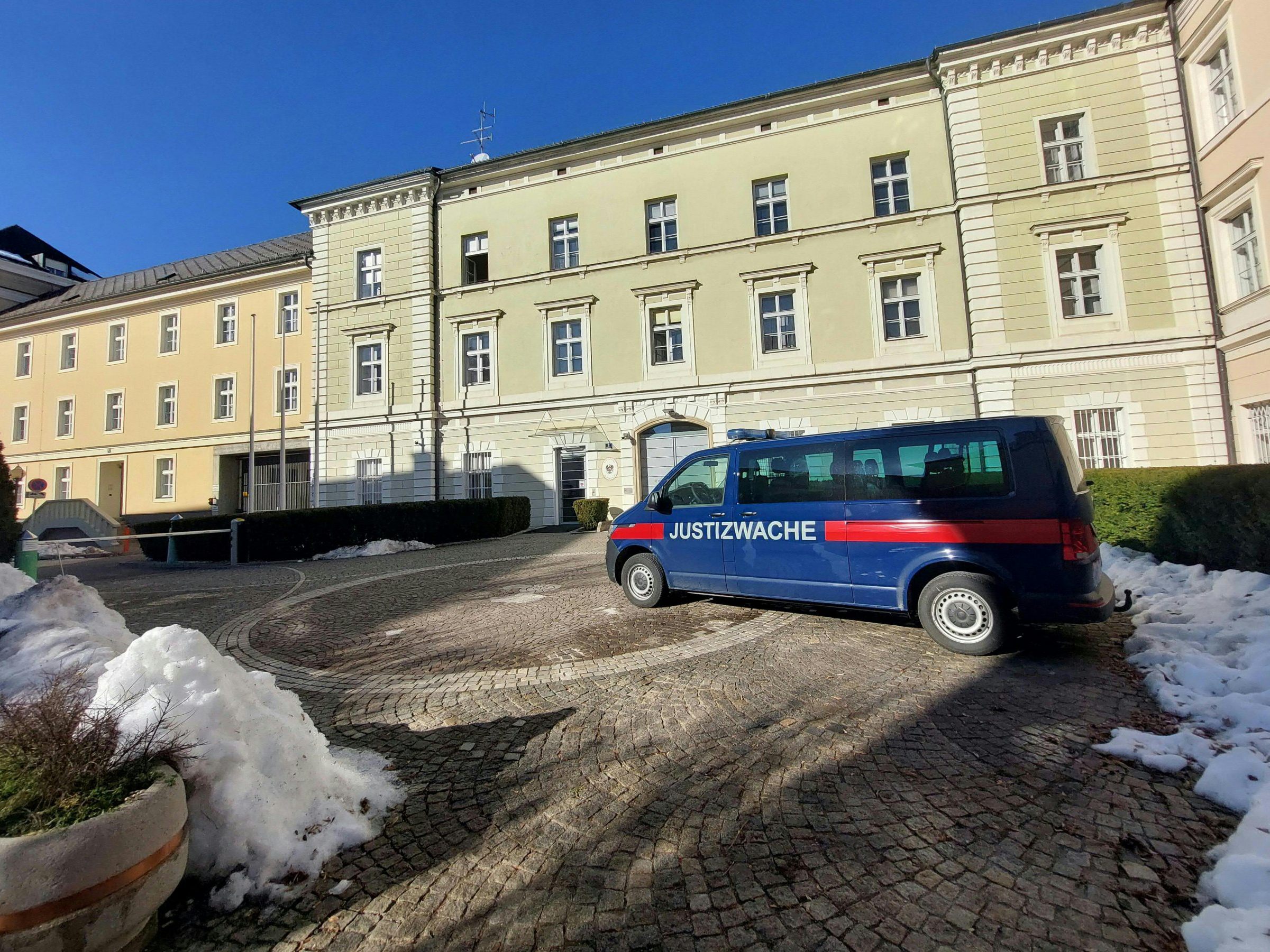 Der Tatverdächtige sitzt derzeit in der JA Klagenfurt. Der Tatverdächtige sitzt derzeit in der JA Klagenfurt.