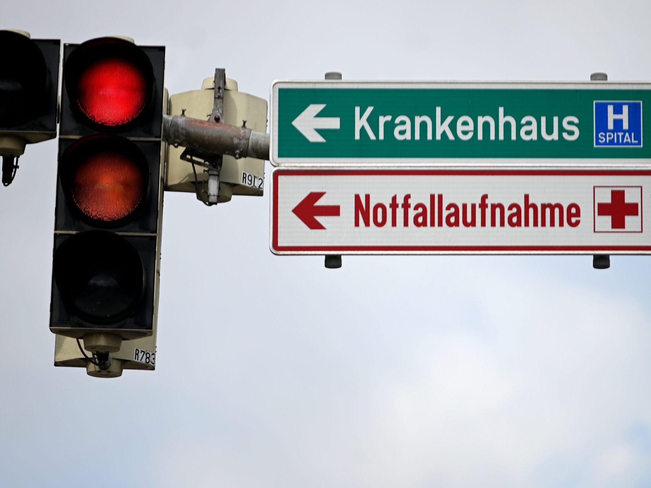 Der 60-Jährige wurde schwer verletzt. Der 60-Jährige wurde schwer verletzt.