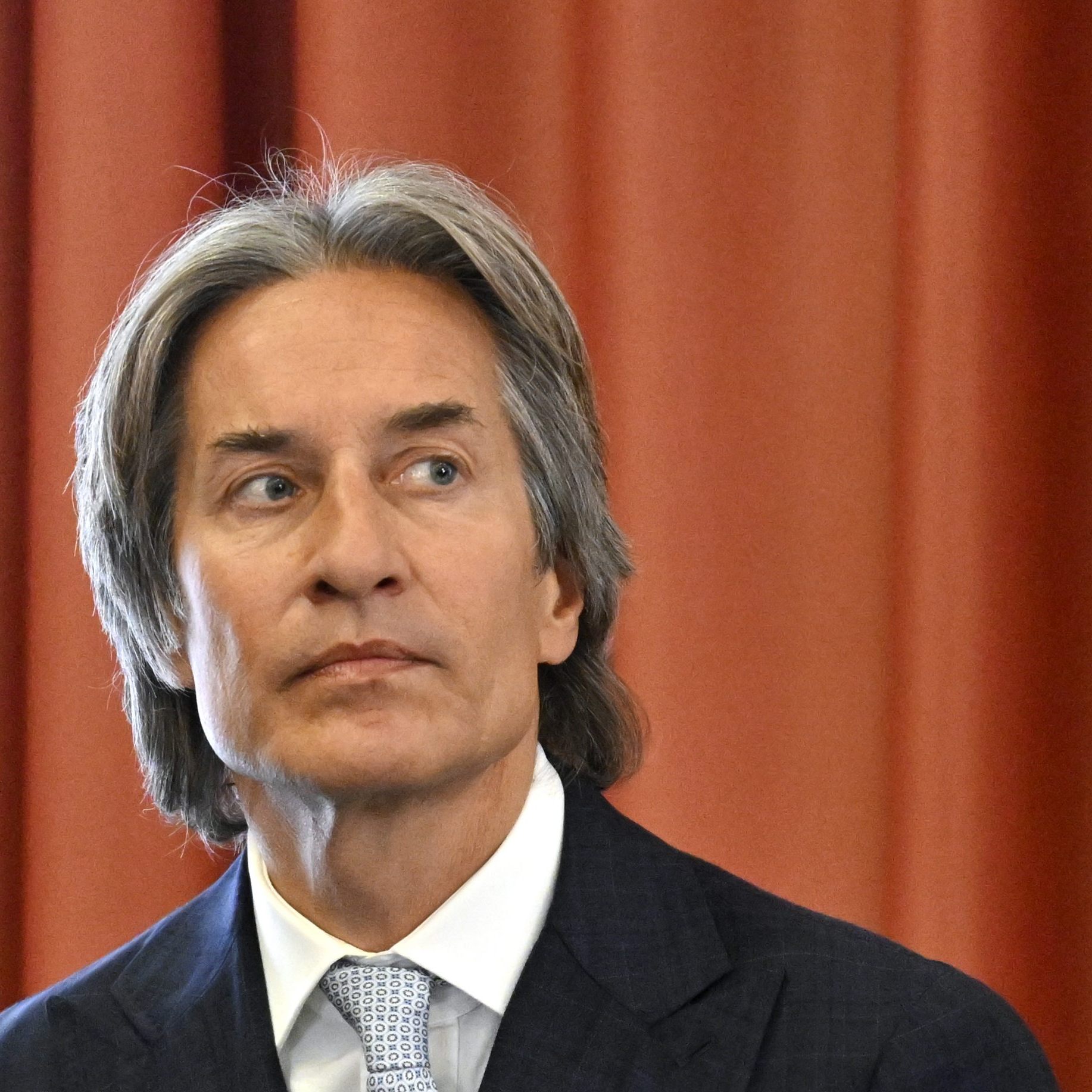 Karl-Heinz Grasser hat 21 Millionen Euro Schulden.