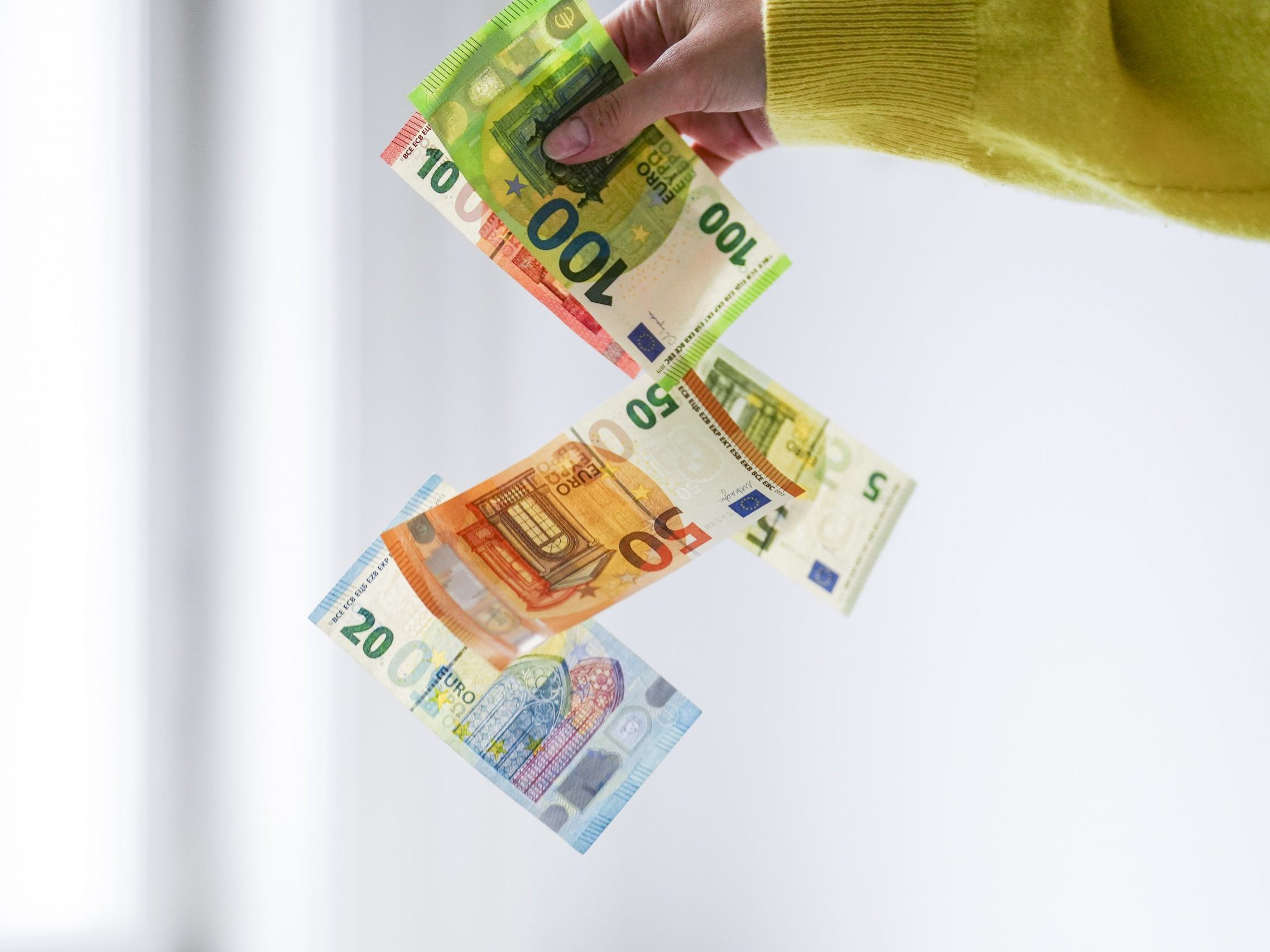 512 Euro weniger für Familie mit zwei Kindern? 512 Euro weniger für Familie mit zwei Kindern?