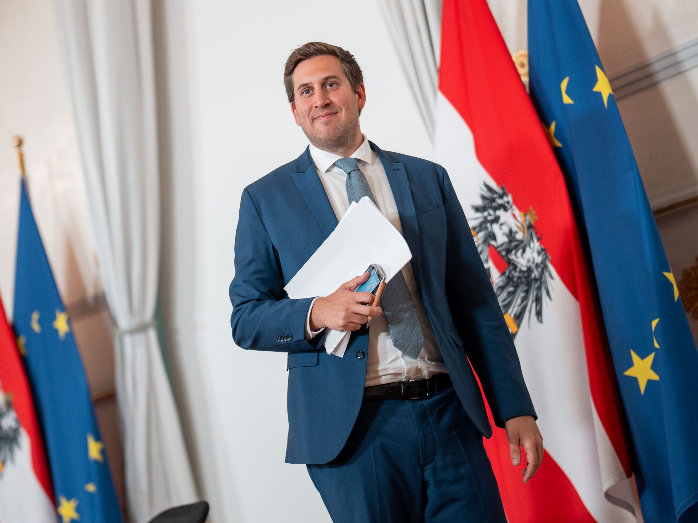 Die Nationalratssitzung beinhaltet mehrere Themen unter anderem die Aktuelle Stunde mit der ÖVP. Die Nationalratssitzung beinhaltet mehrere Themen unter anderem die Aktuelle Stunde mit der ÖVP.