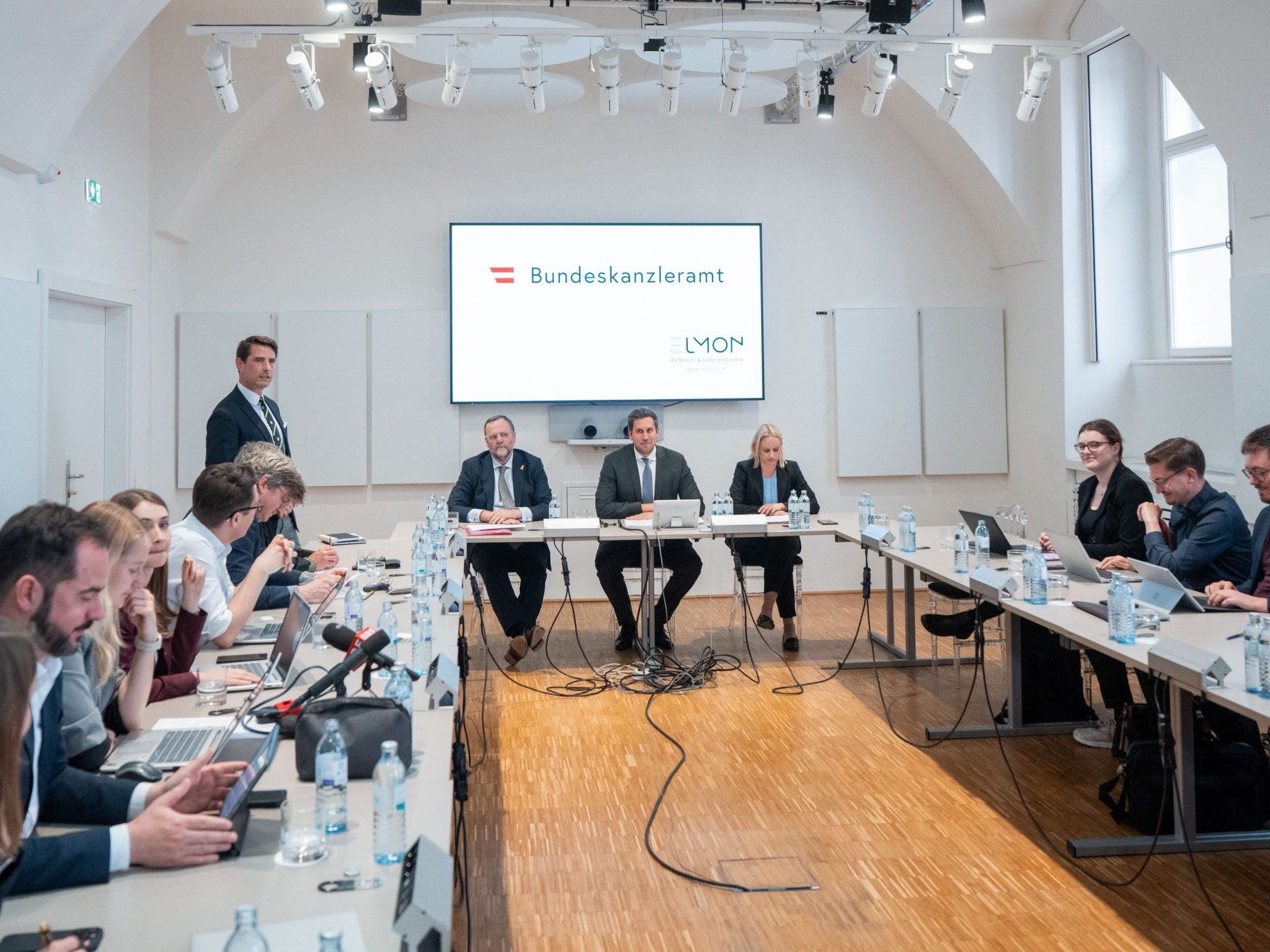 Die Regierung hat sich auf ein Budget geeinigt.