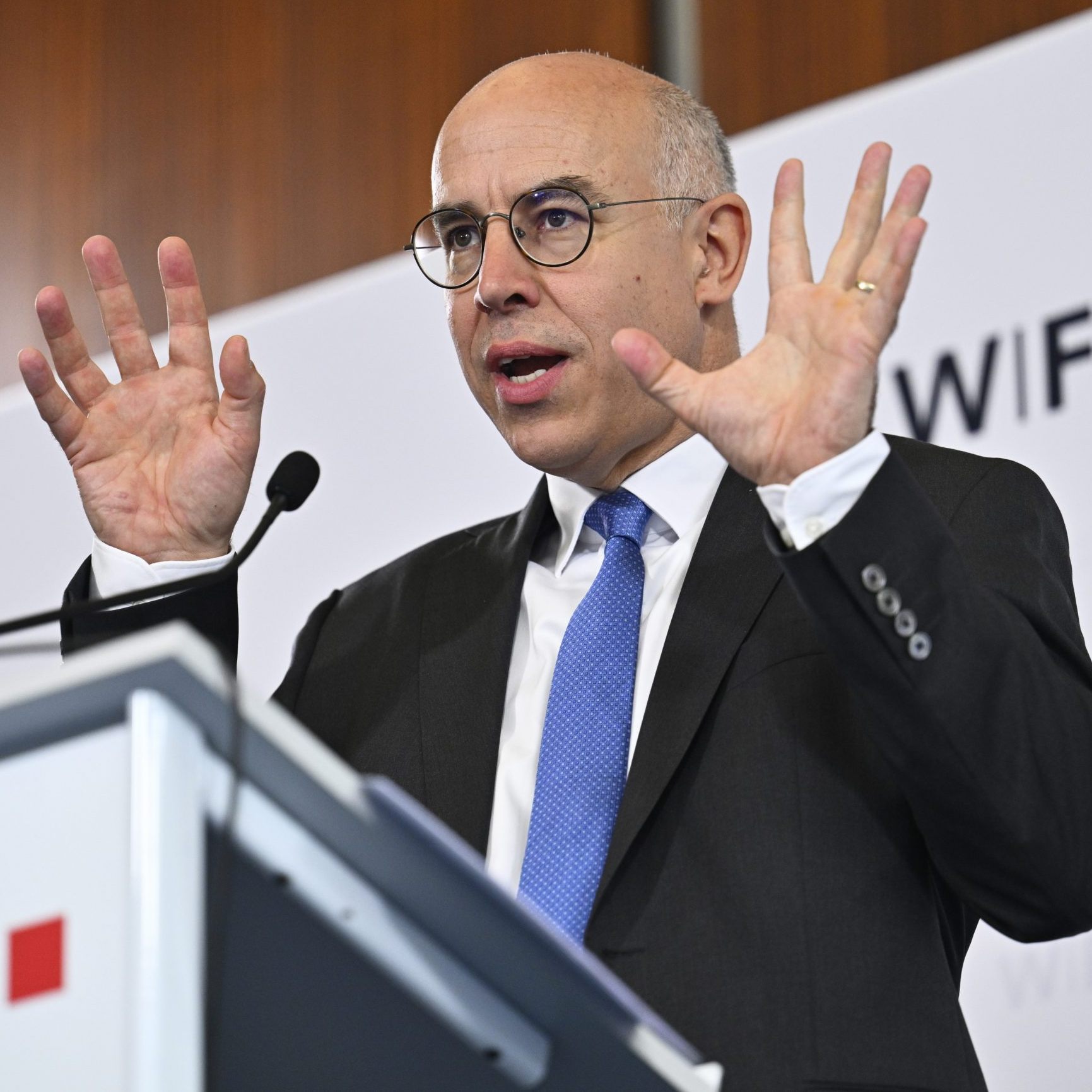 Wifo-Chef Felbermayr ist für ein Aufmachen des Beamten-Gehaltsabschluss.