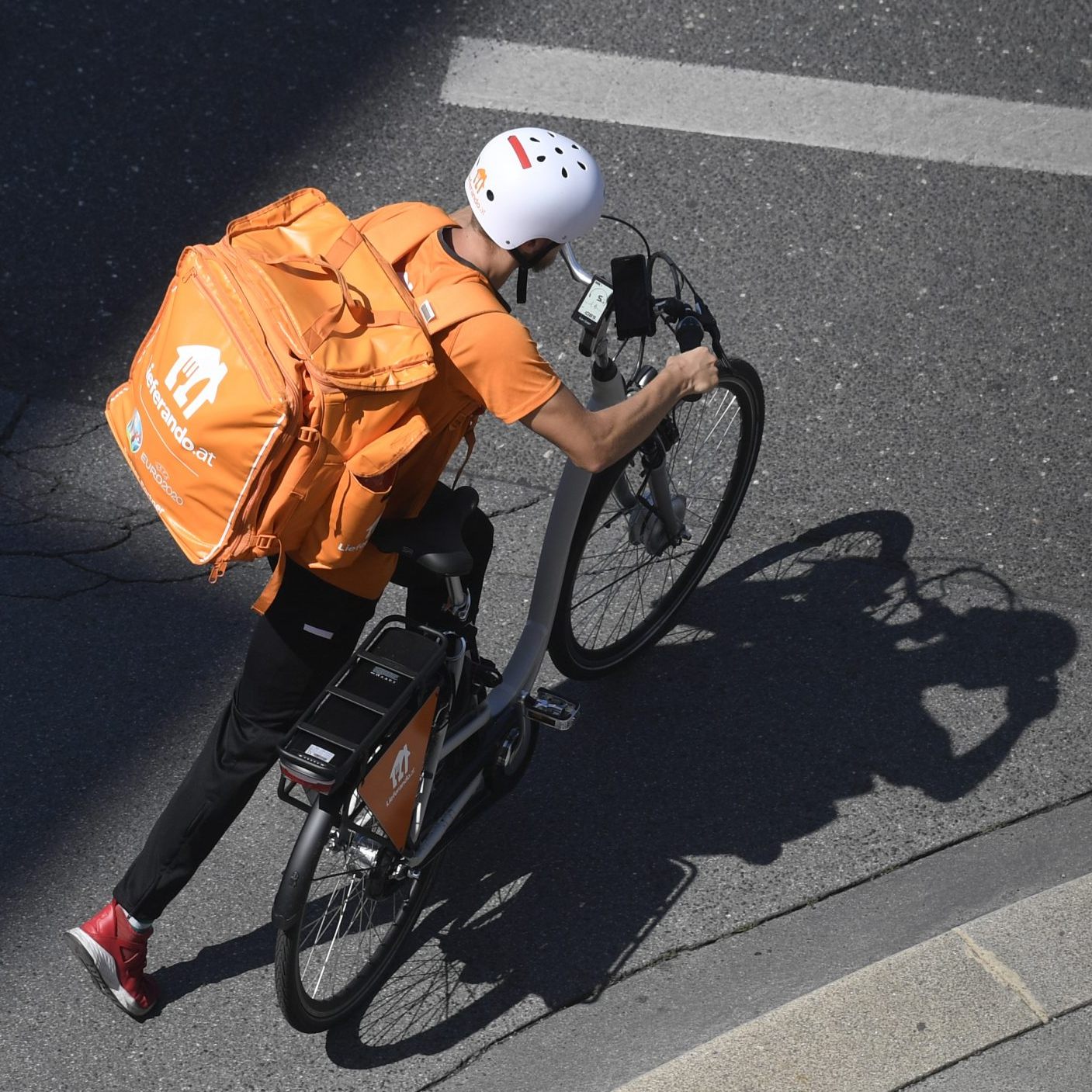Fast alle angestellten Lieferando-Zusteller nahmen den Sozialplan an.