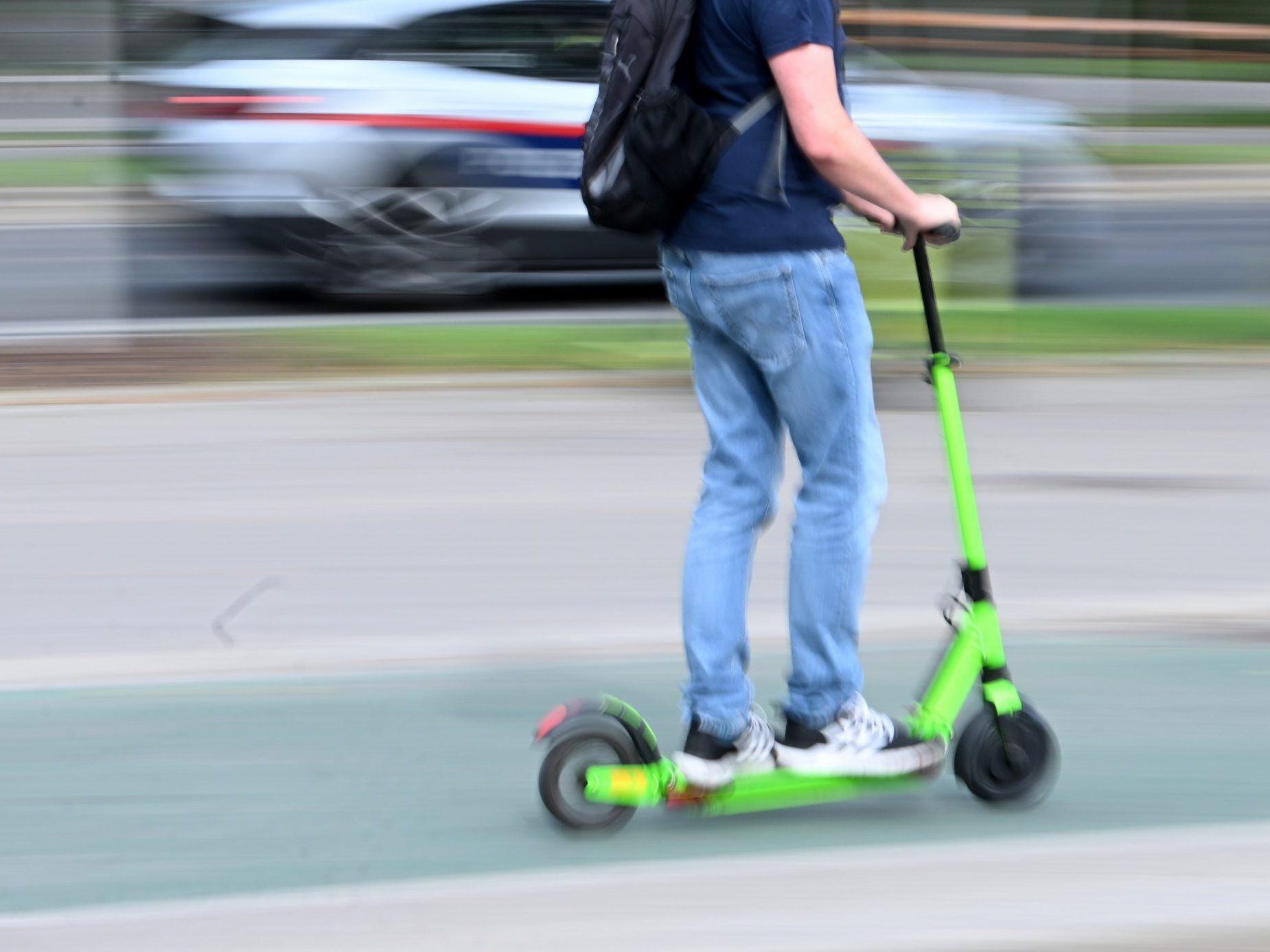 Der E-Scooter-Fahrer wurde angezeigt.