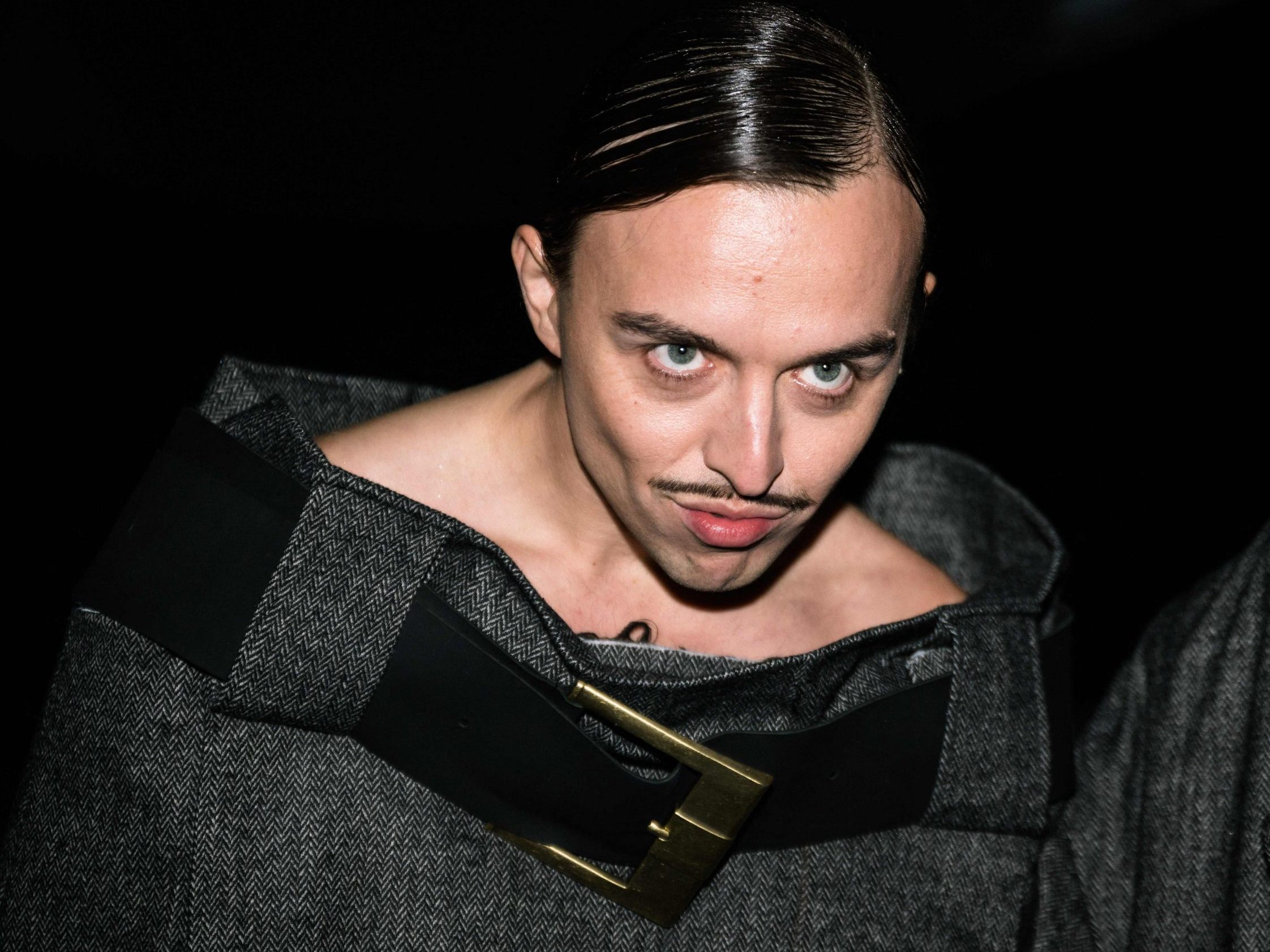 Rapper Tommy Cash fährt für Estland zum ESC.