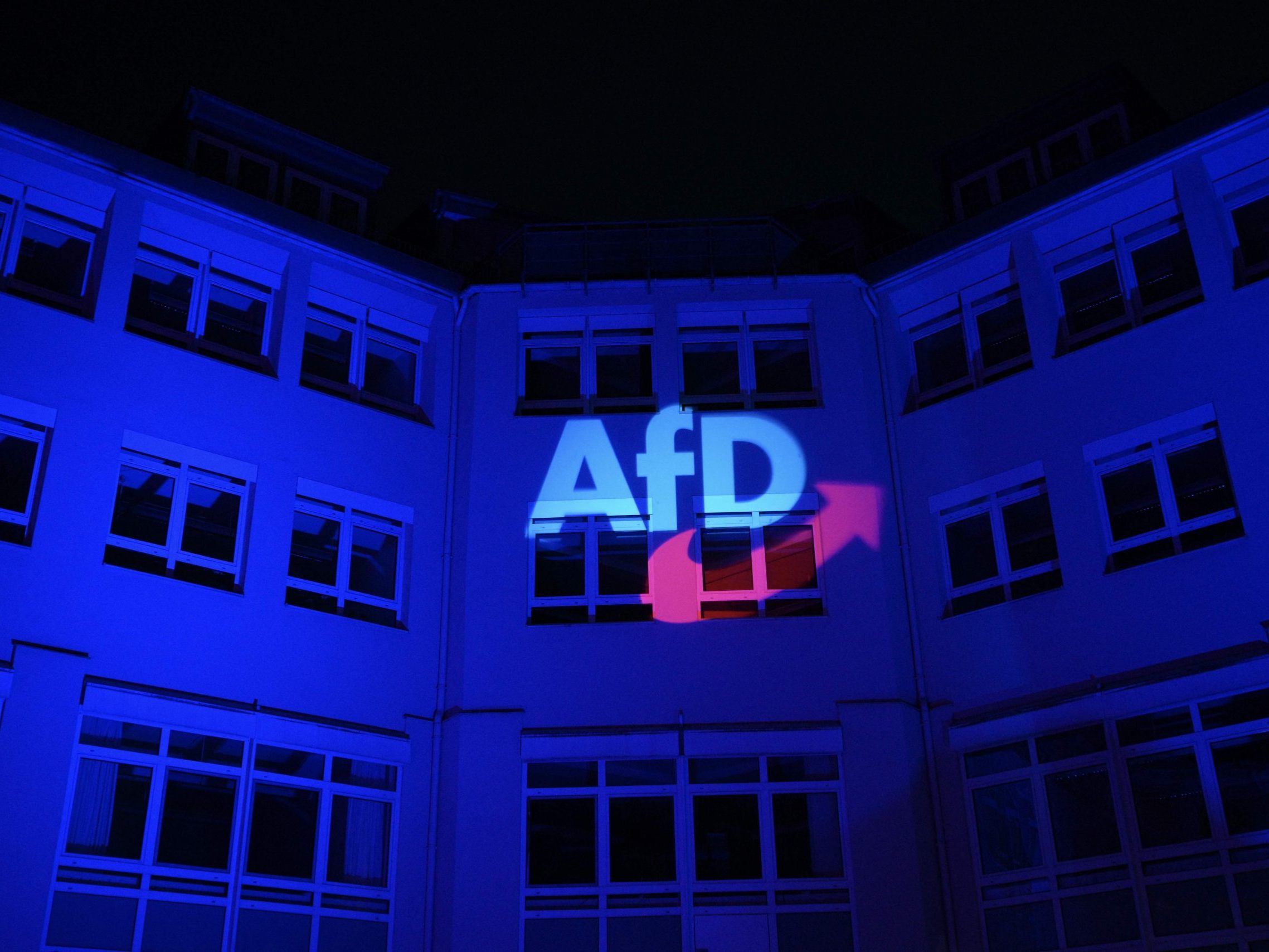AfD erhebt Klage gegen den Bundesverfassungsschutz AfD erhebt Klage gegen den Bundesverfassungsschutz