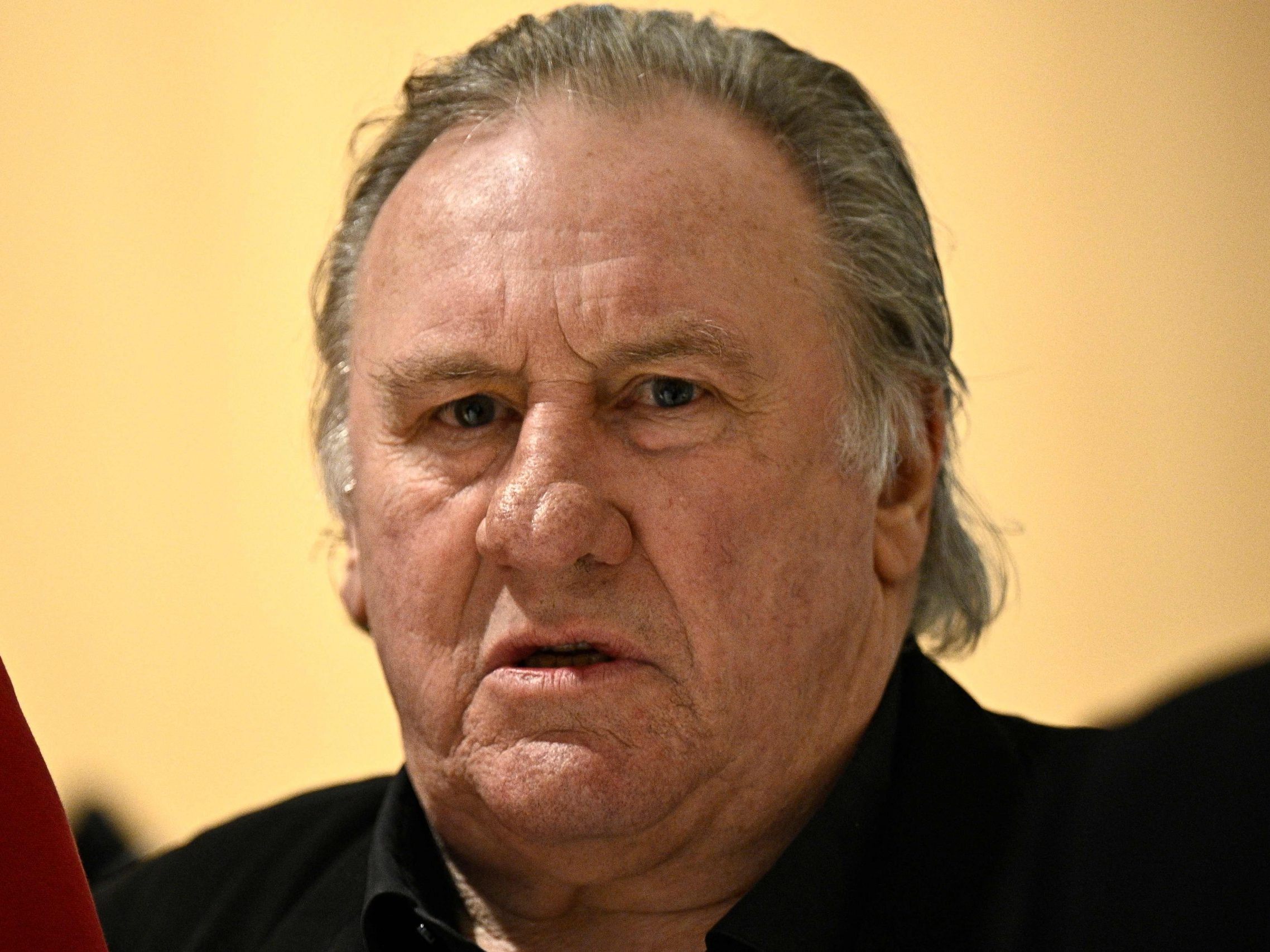 18 Monate Haft auf Bewährung - Filmstar war bei der Urteilsverkündung nicht anwesend 18 Monate Haft auf Bewährung - Filmstar war bei der Urteilsverkündung nicht anwesend