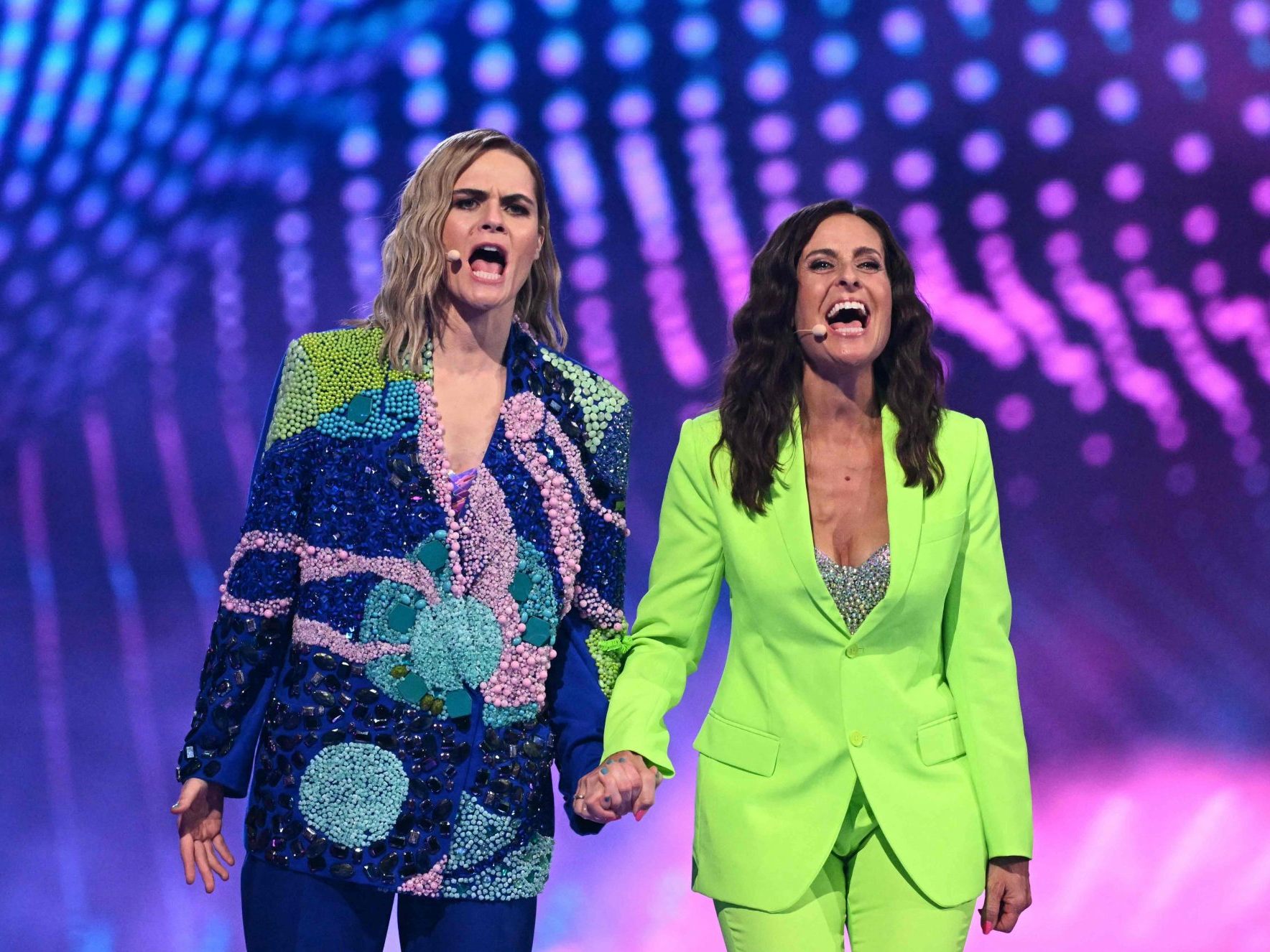 Kritik an Hazel Brugger (L): War sie als ESC-Moderatorin fehl am Platz?