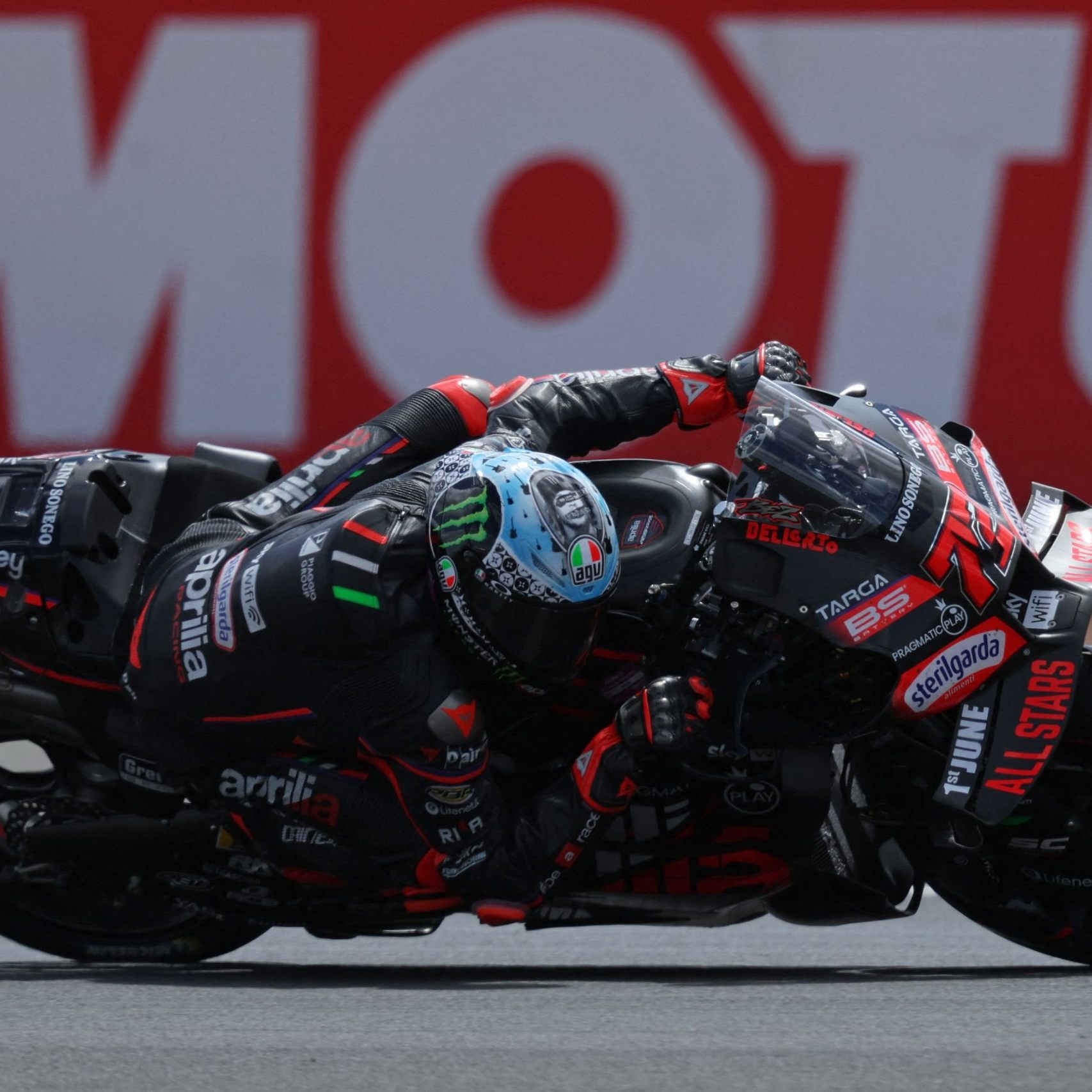 Marco Bezzecchi holt sich den ersten Saisonsieg.