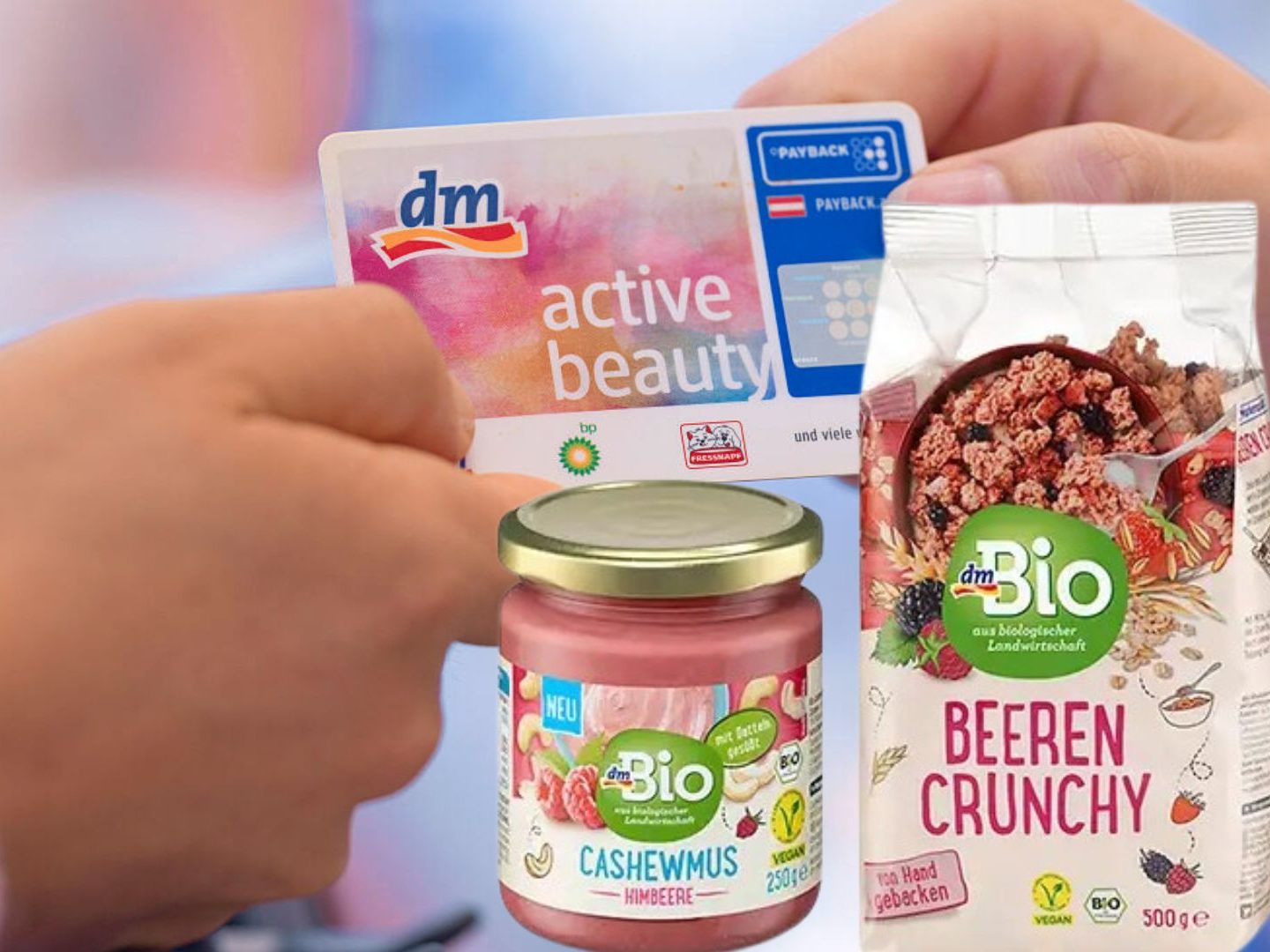 Dm ruft zwei Bio-Produkte zurück: Cashewmus Himbeere wegen möglicher Salmonellen, Beeren Crunchy wegen nicht gekennzeichneter Lupinen. Dm ruft zwei Bio-Produkte zurück: Cashewmus Himbeere wegen möglicher Salmonellen, Beeren Crunchy wegen nicht gekennzeichneter Lupinen.