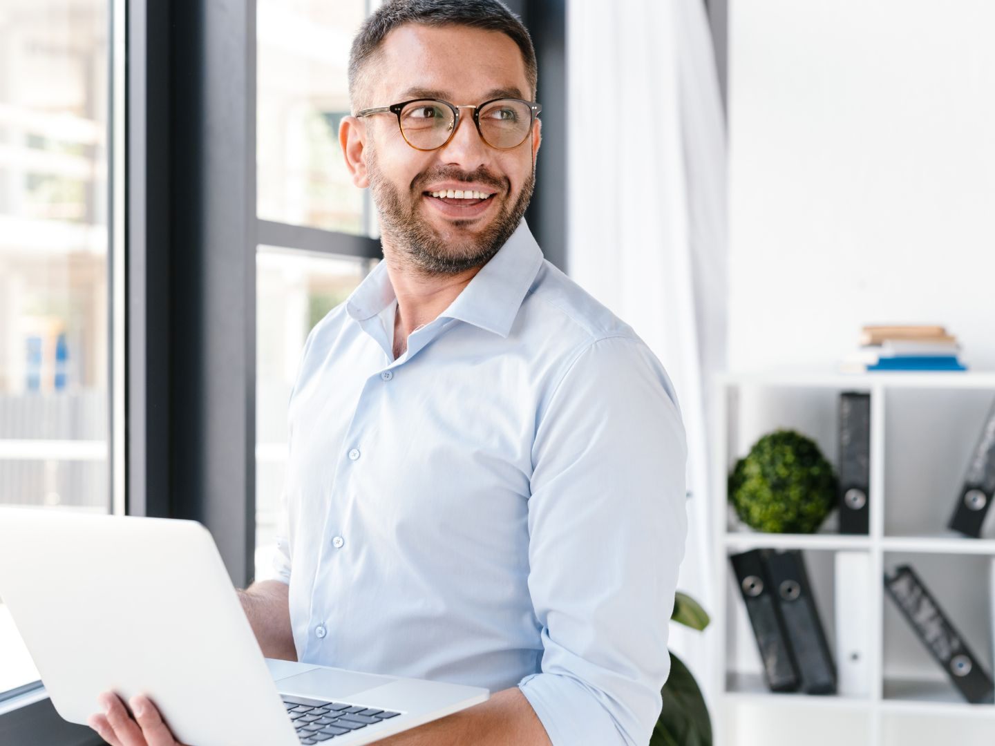 An erster Stelle im Wichtigkeits-Ranking stehen in der Arbeitswelt nach wie vor das Gehalt und andere finanzielle Anreize. An erster Stelle im Wichtigkeits-Ranking stehen in der Arbeitswelt nach wie vor das Gehalt und andere finanzielle Anreize.