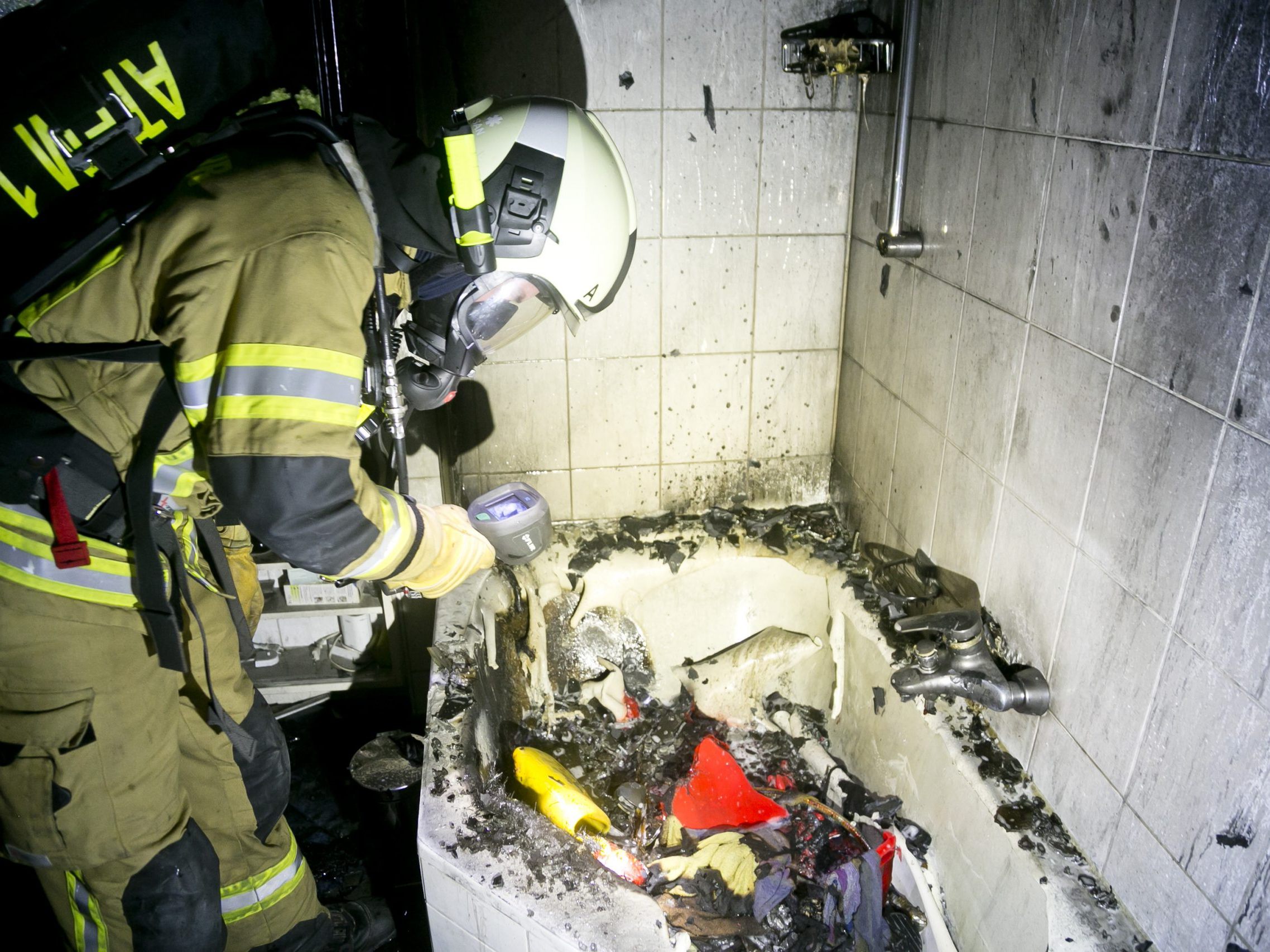 Die Feuerwehr wurde am Samstagabend zu einem Einsatz in Nüziders gerufen. Die Feuerwehr wurde am Samstagabend zu einem Einsatz in Nüziders gerufen.