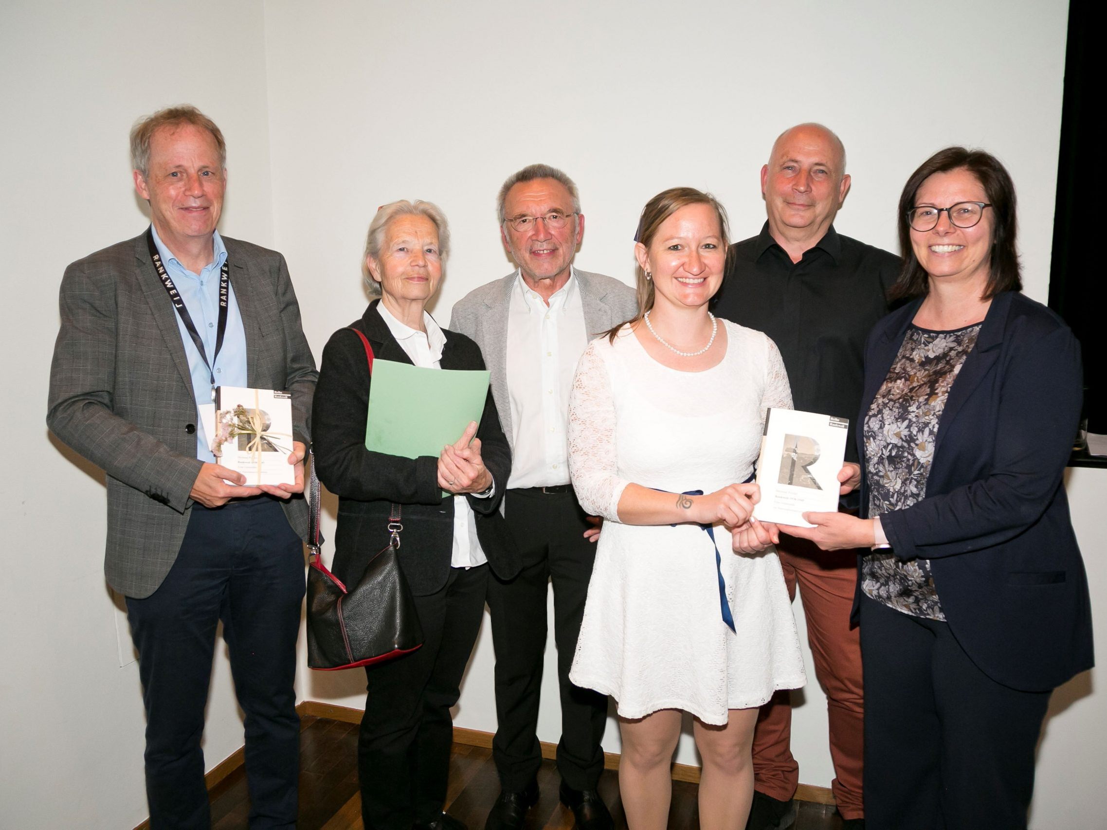 Norbert Schnetzer, Regina Pichler, Meinrad Pichler, Martin Wieland (Druckerei Thurnher) sowie Stefanie Kollmann-Obwegeser (Gemeindearchiv Rankweil) und Katharina Wöß-Krall