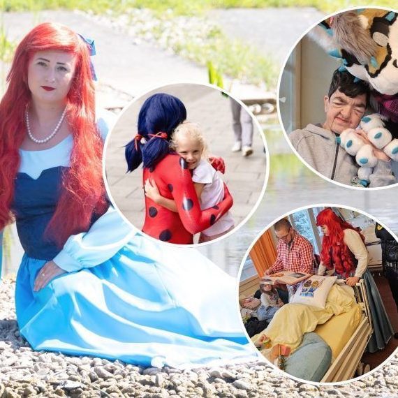 Grey Bösch (l.) in Zivil und Martina Kleinfercher (r.) als Arielle.