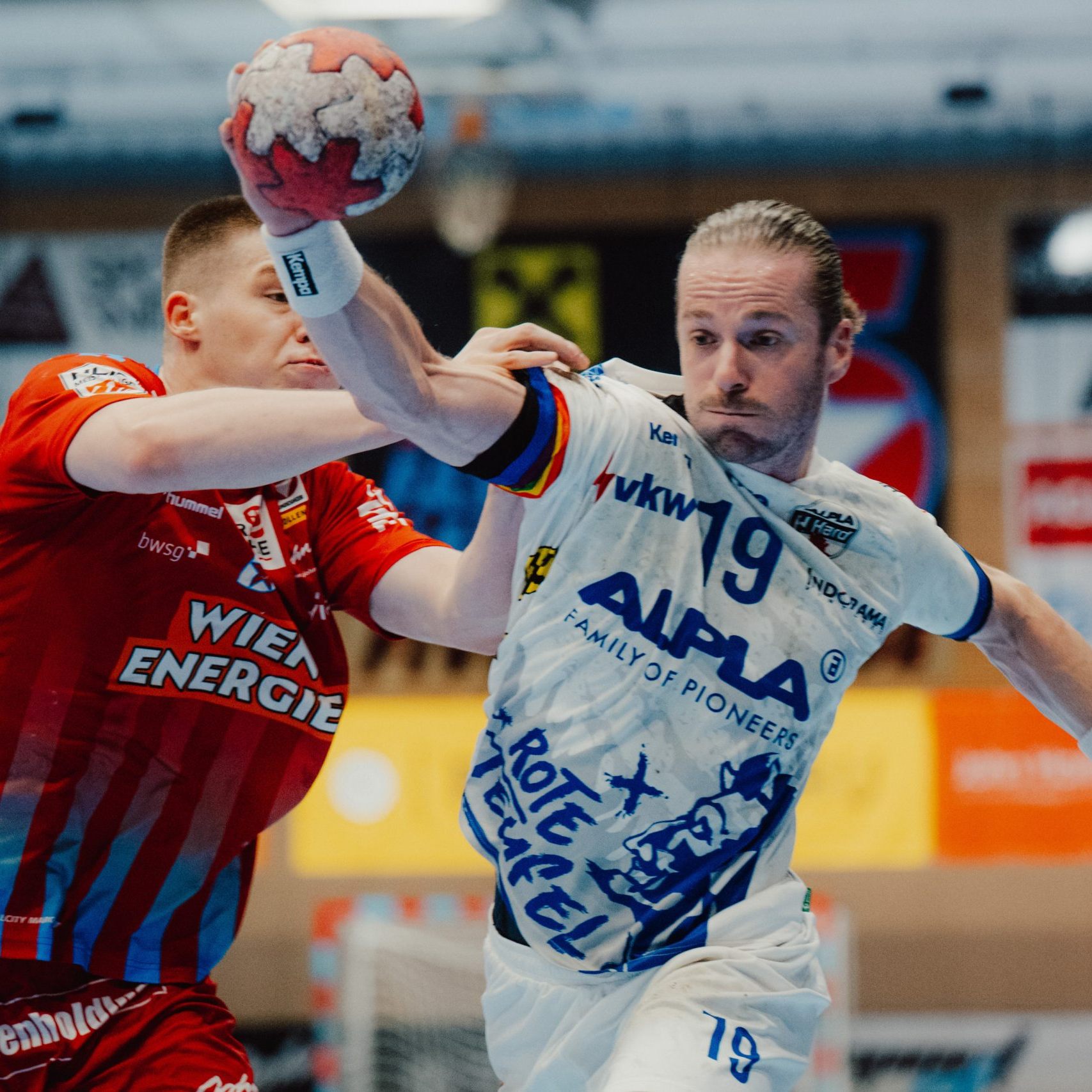 FIVERS legen Protest ein